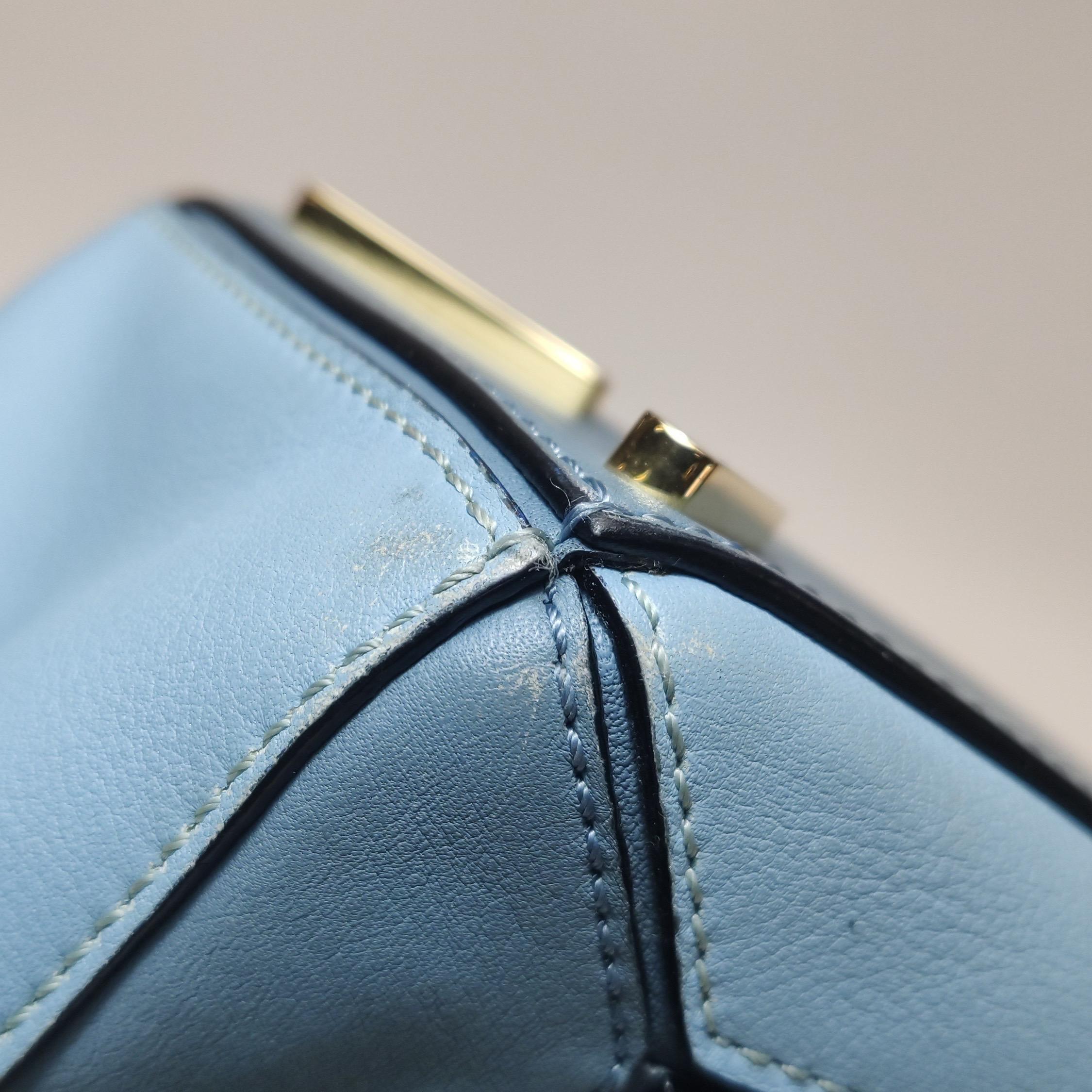 Bolso Loewe Puzzle Pequeño Piel de Becerro Azul Multicolor en venta 9