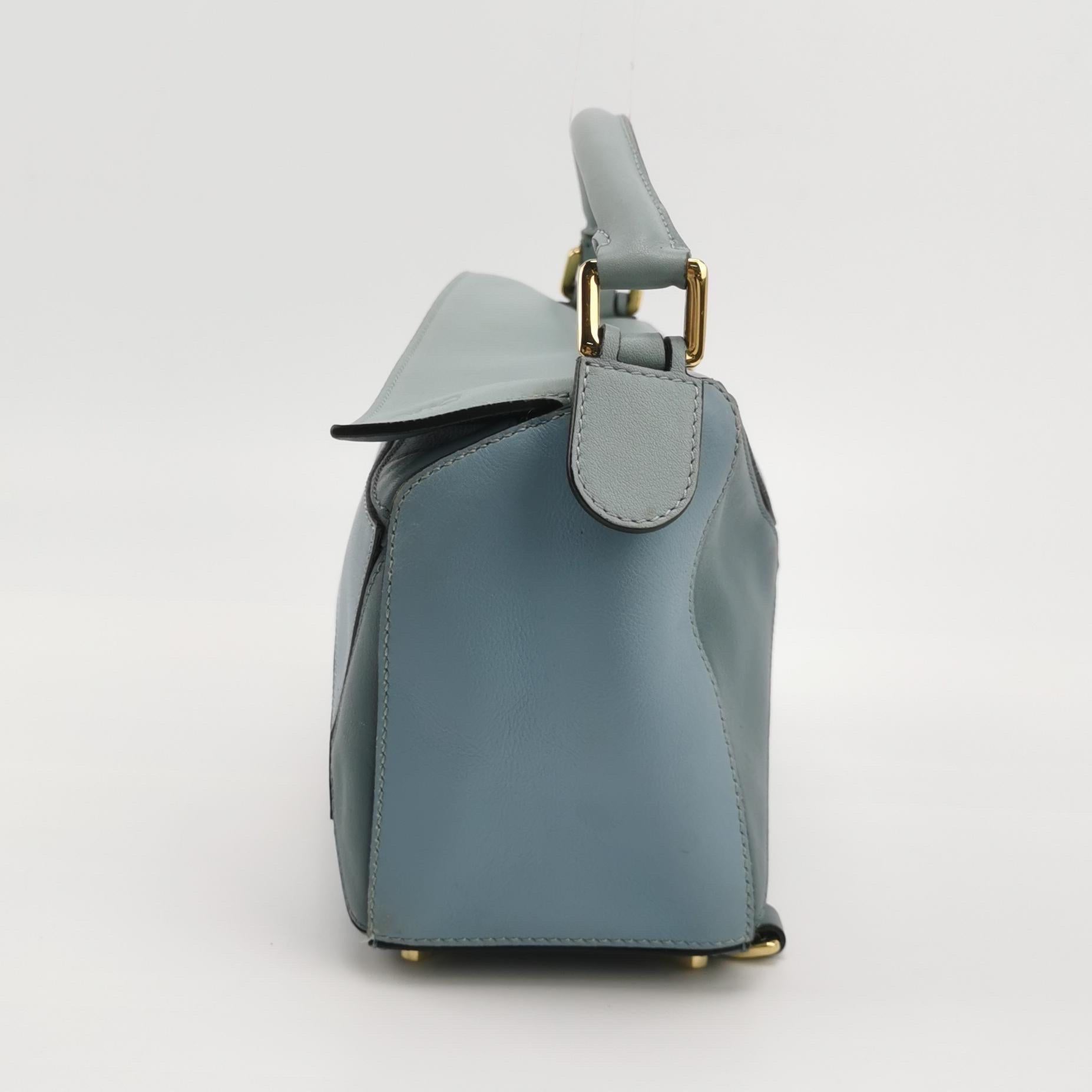 Bolso Loewe Puzzle Pequeño Piel de Becerro Azul Multicolor Gris en venta