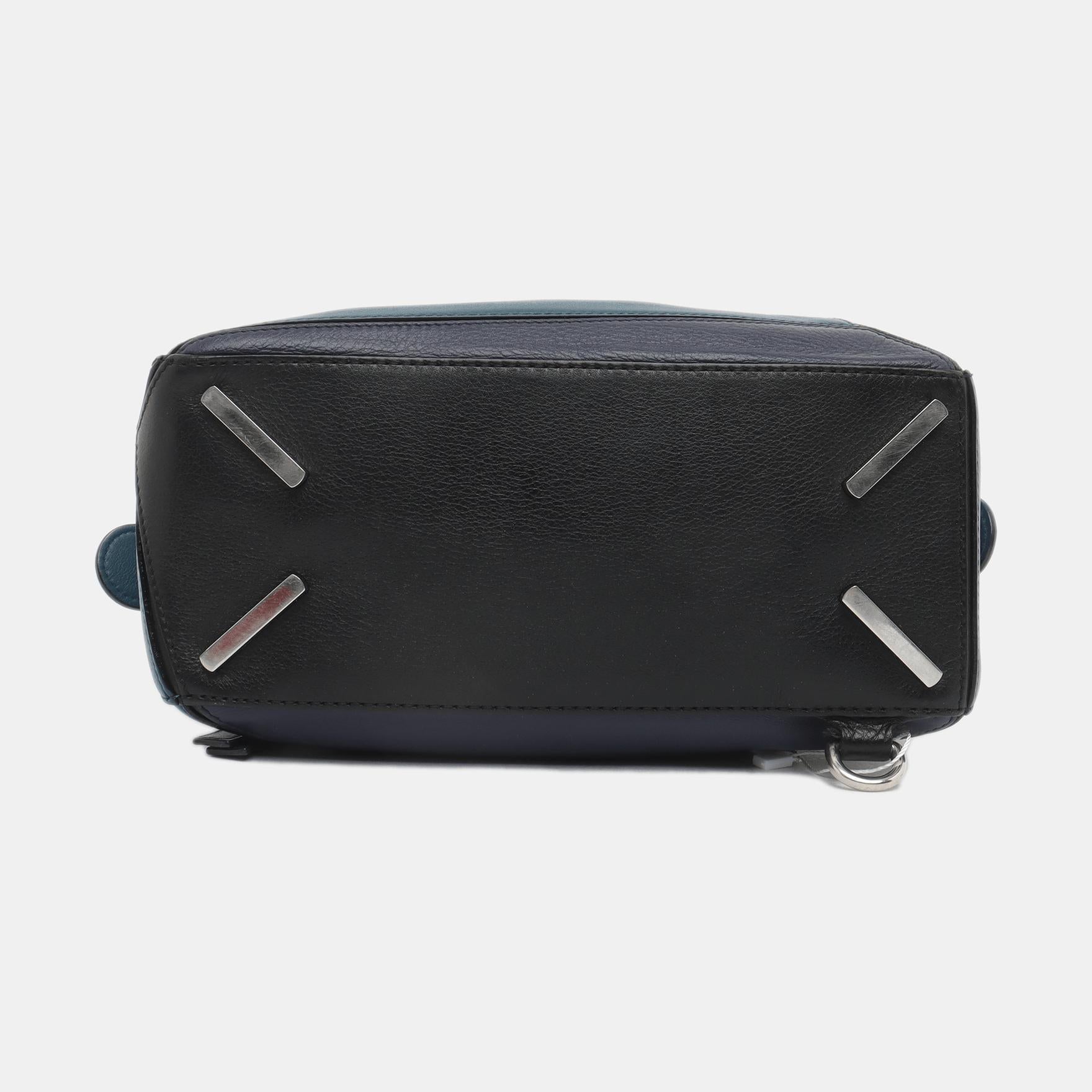 Black Loewe Puzzle Small Multicolor Navy Calfskin leather bag For Sale