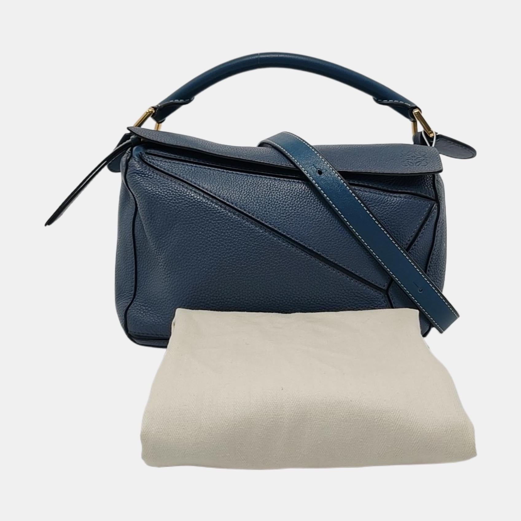 Loewe Puzzle Small Navy Calfskin leather bag For Sale 5