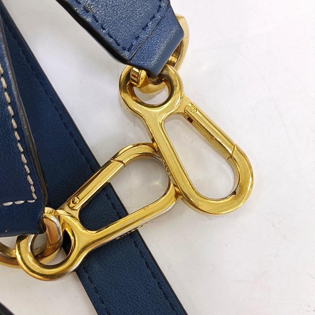 Loewe Puzzle Small Navy Calfskin leather bag For Sale 11