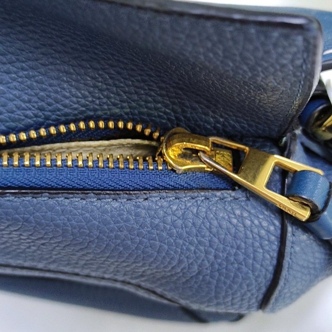 Loewe Puzzle Small Navy Calfskin leather bag For Sale 12