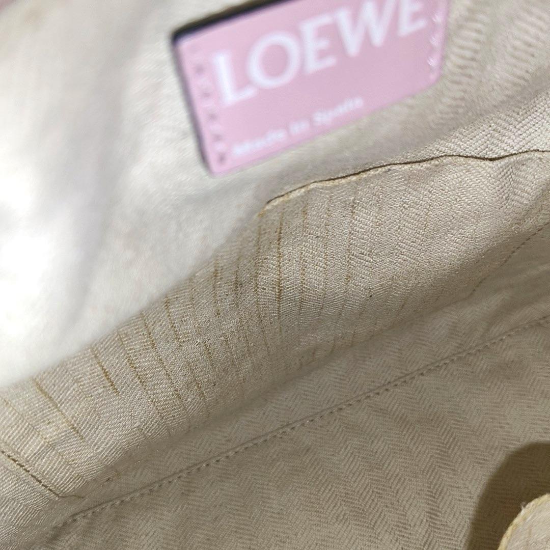 Loewe Puzzle Kleine rosa Umhängetasche im Angebot 6