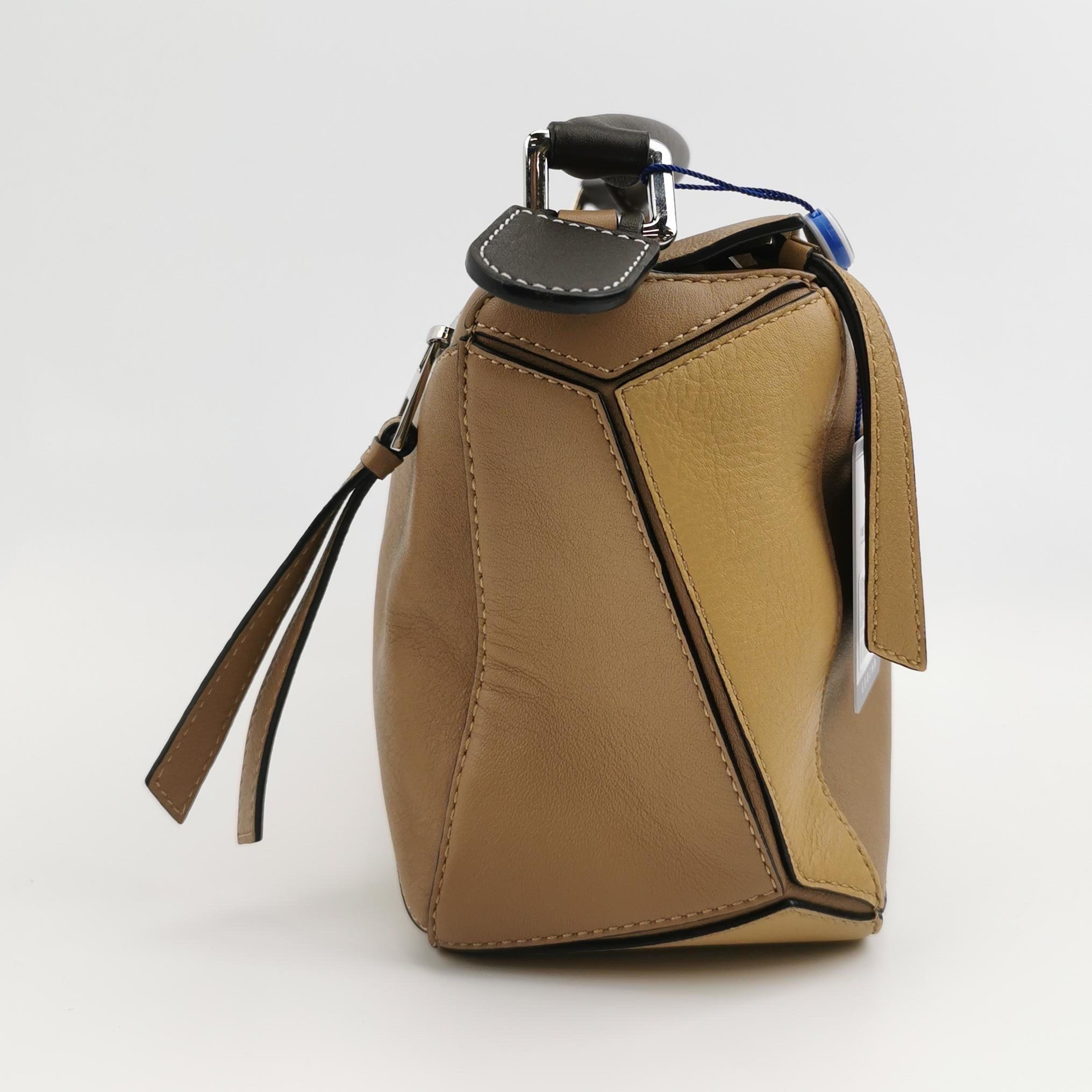  Loewe Puzzle Small Tricolor Brown Beige Yellow Crossbody Bag Pour femmes 