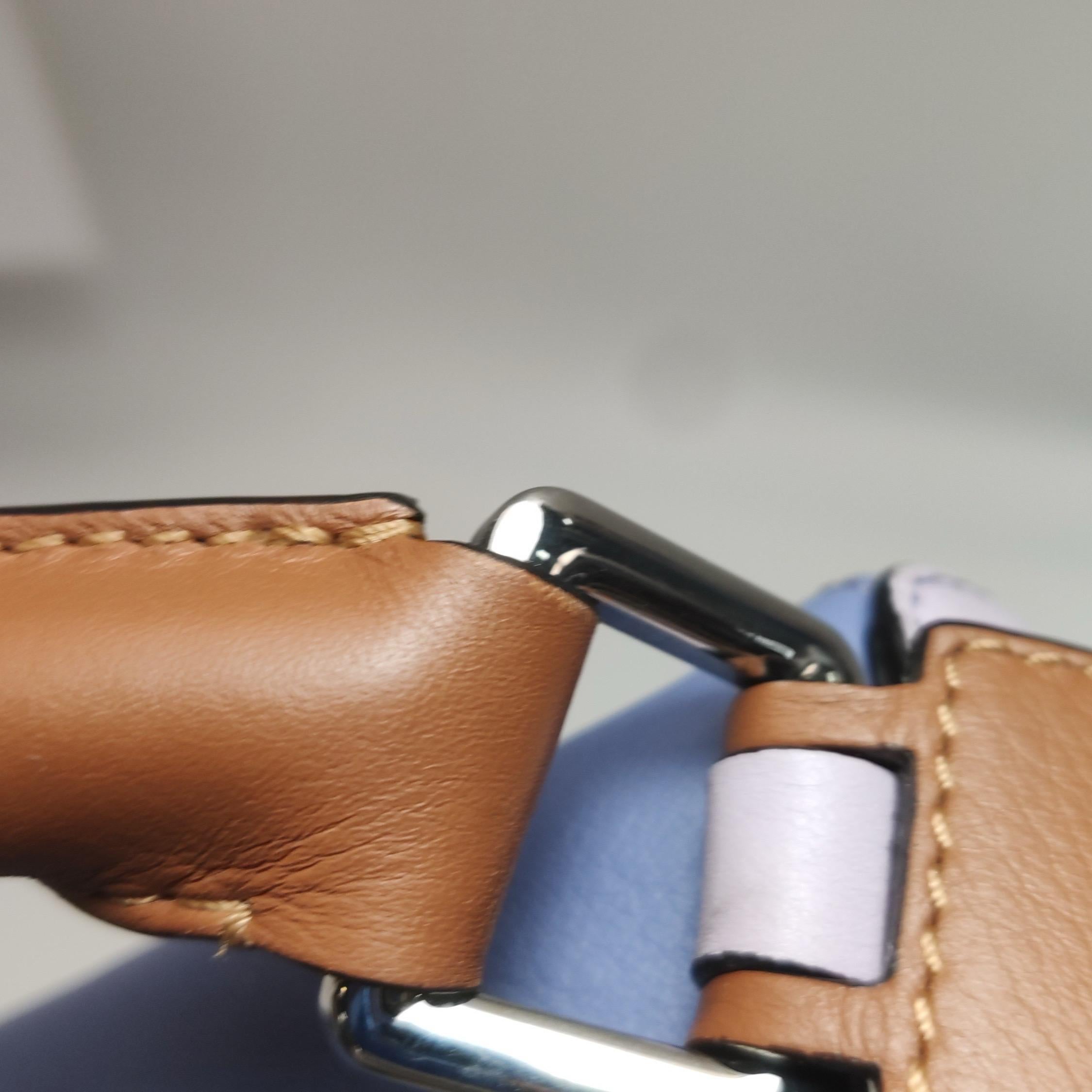 Bolso Crossbody de piel de becerro Loewe Puzzle Pequeño Tricolor Morado Rosa Gris en venta 11