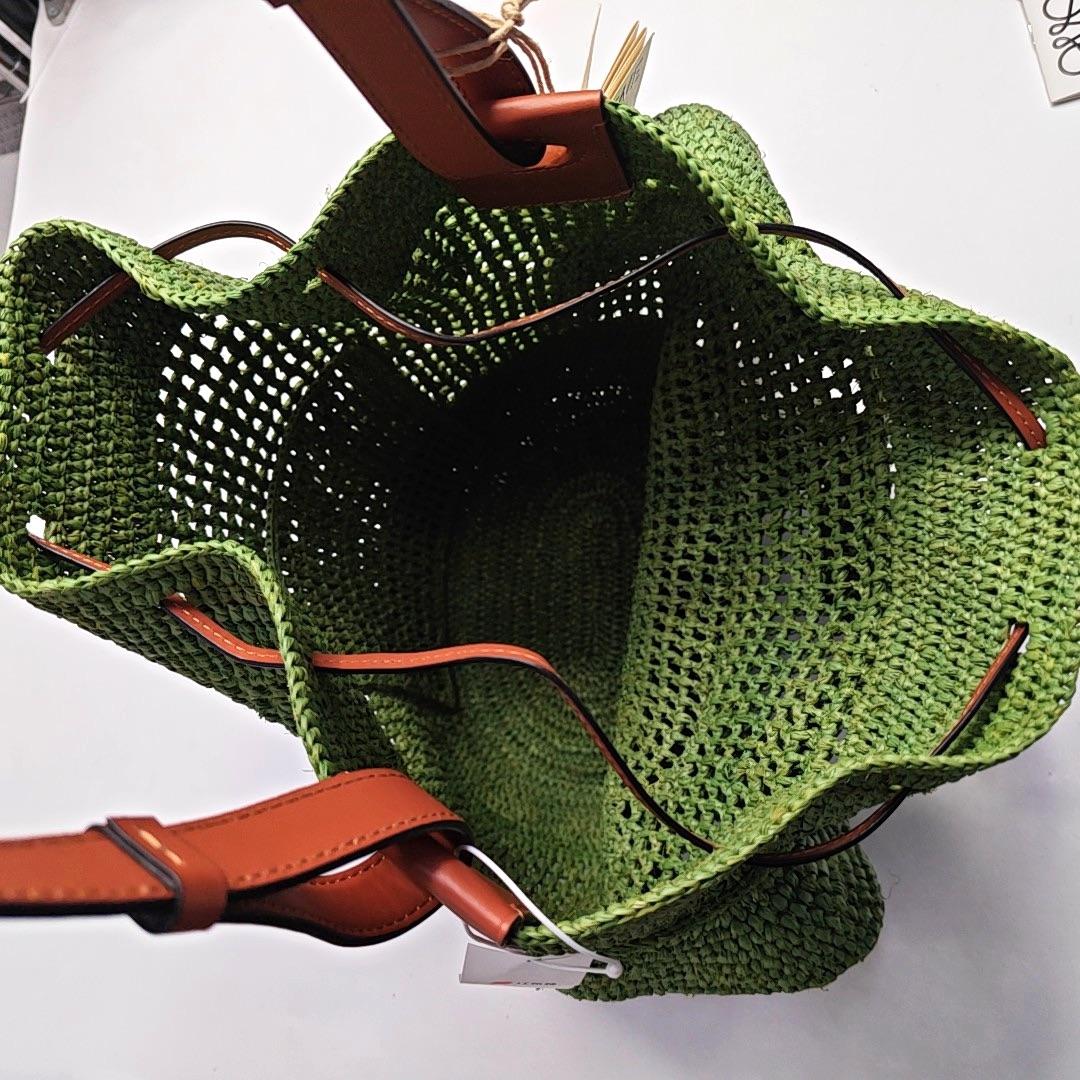 Loewe Raffia Ballon Ruffles Green Bucket Shoulder Bag 2022 For Sale 1