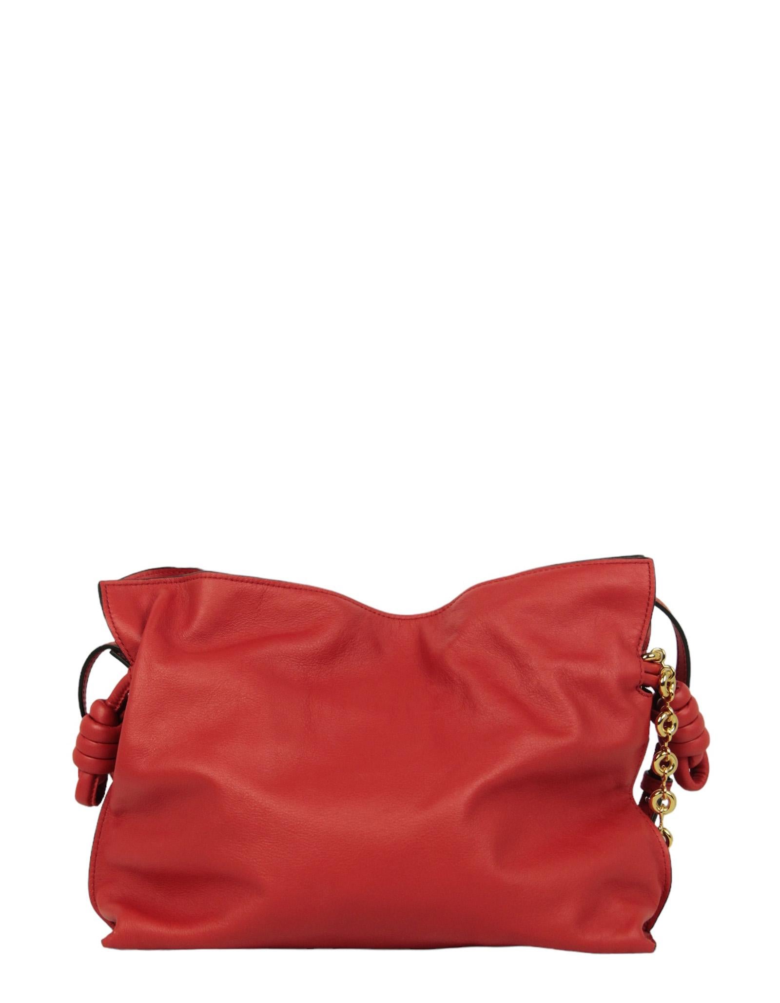 Loewe Red Calfskin Leather Flamenco Bag w/ Donut Chain In Excellent Condition For Sale In New York, NY