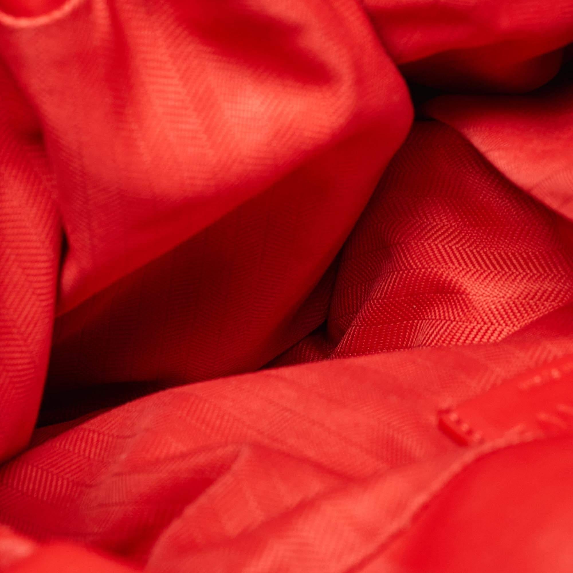 Loewe pochette Flamenco de taille moyenne en vente 2