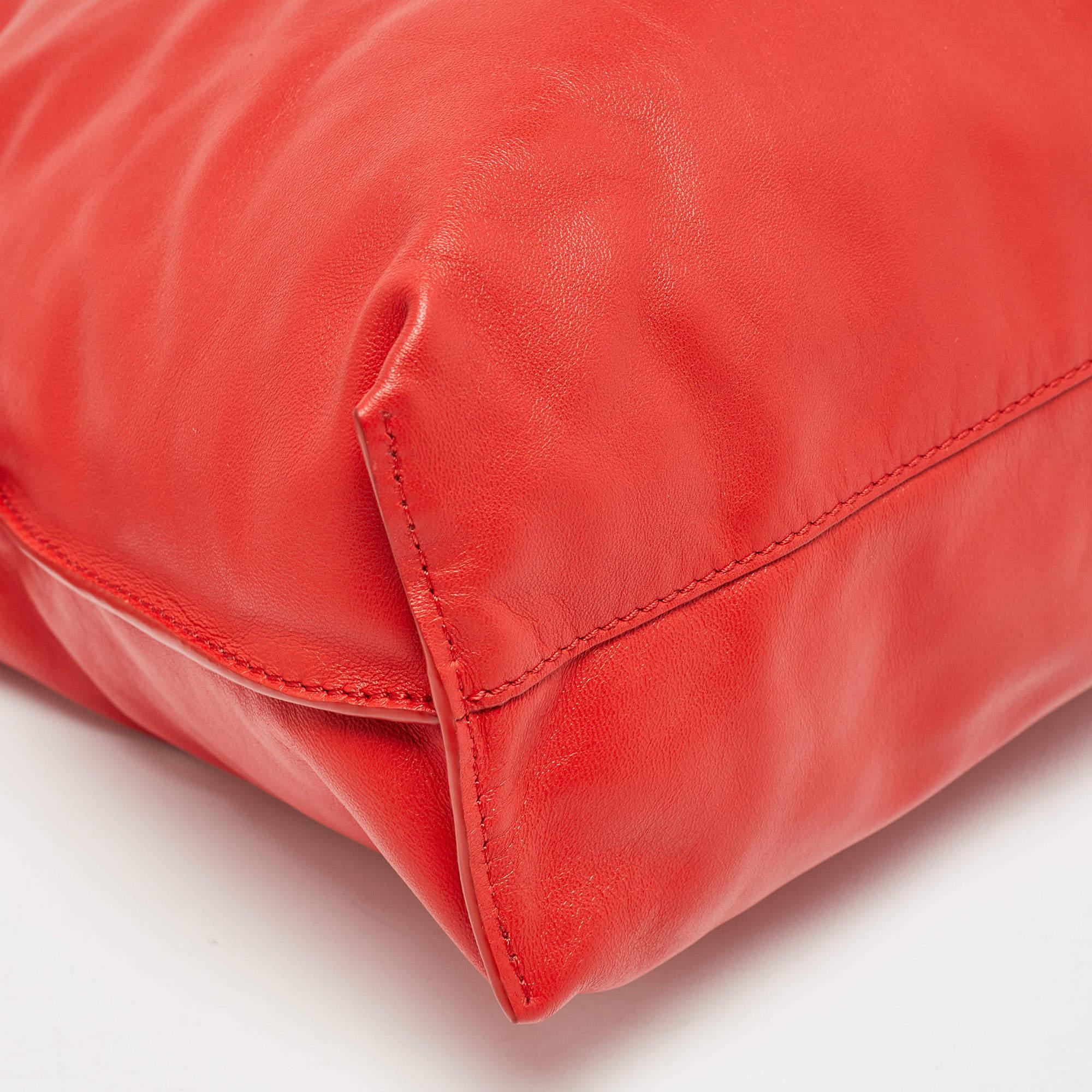 Loewe pochette Flamenco de taille moyenne en vente 4