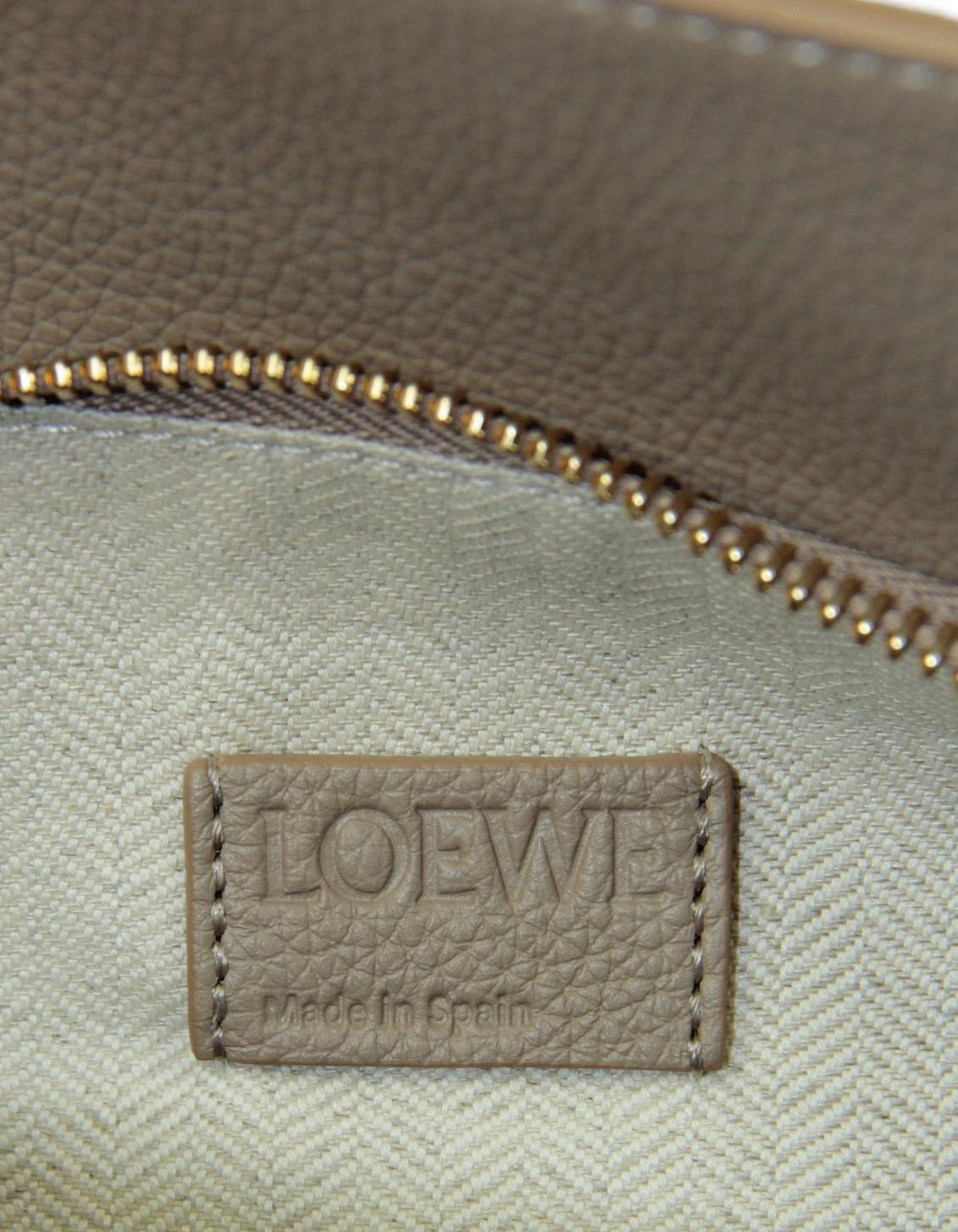 Loewe Sand Beige Soft Grained Calfskin Leather Small Puzzle Bag For Sale 3
