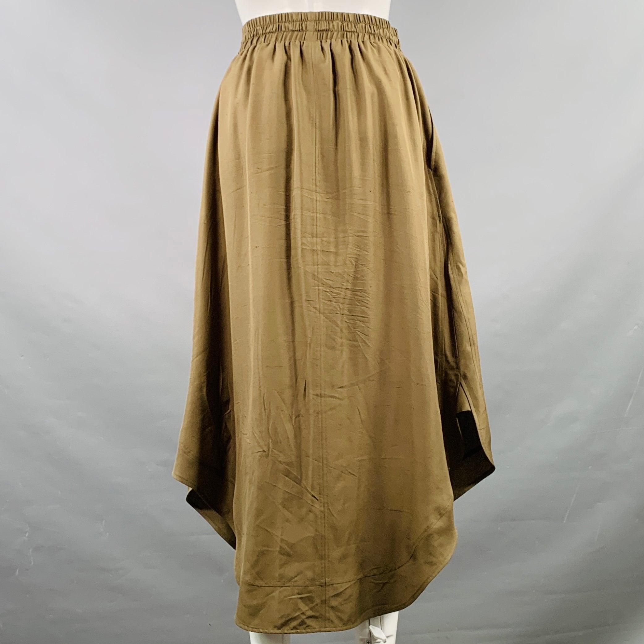 LOEWE skirt
in an olive green silk shantung featuring an asymmetrical hem, two pockets, and lambskin leather cord drawstring waistband.Very Good Pre-Owned Condition. Minor snags and signs of wear. 

Marked:   FR 36 

Measurements: 
  Waist: 25 - 28