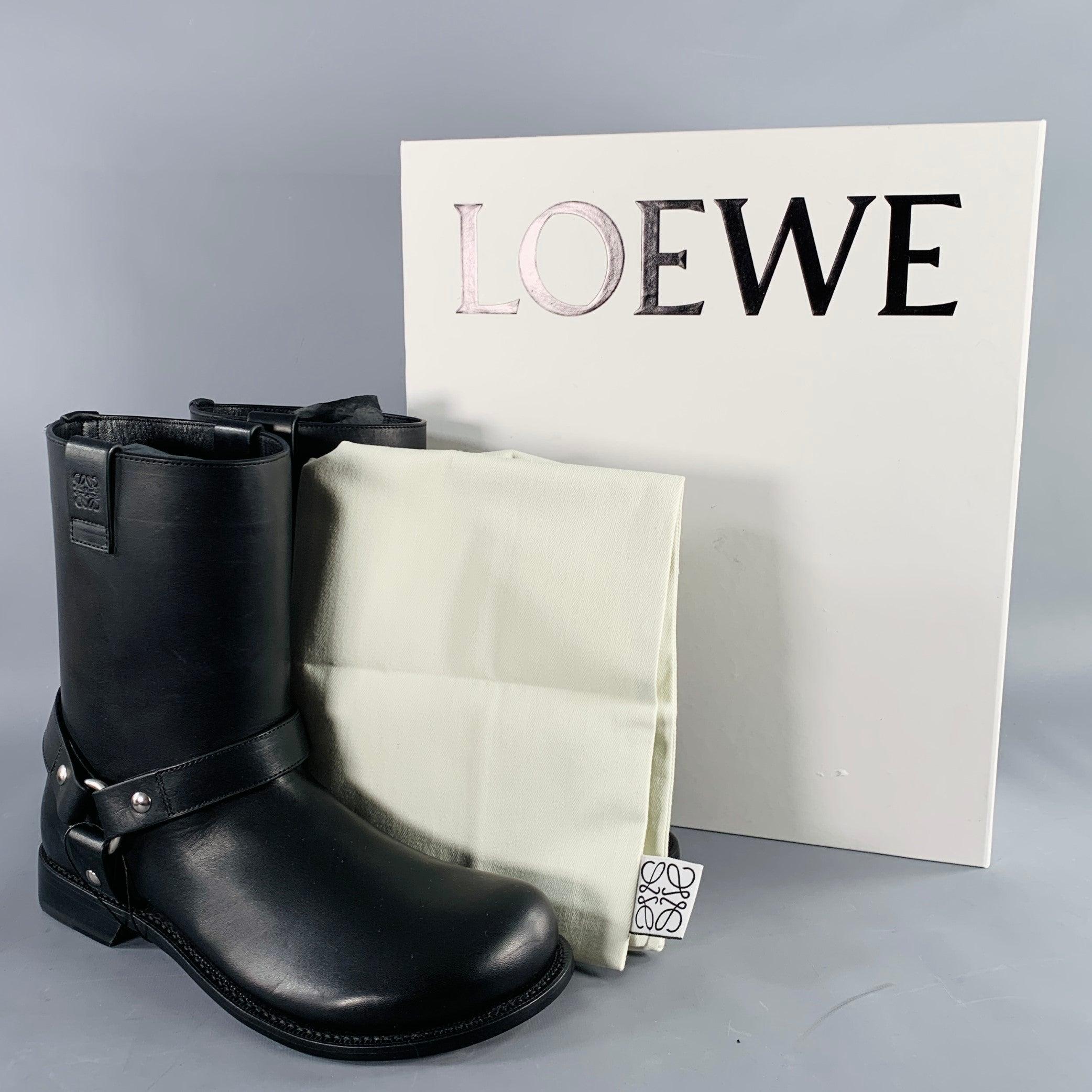 LOEWE Size 9 Campo Black Silver Harness Leather Pull On Boots For Sale 5