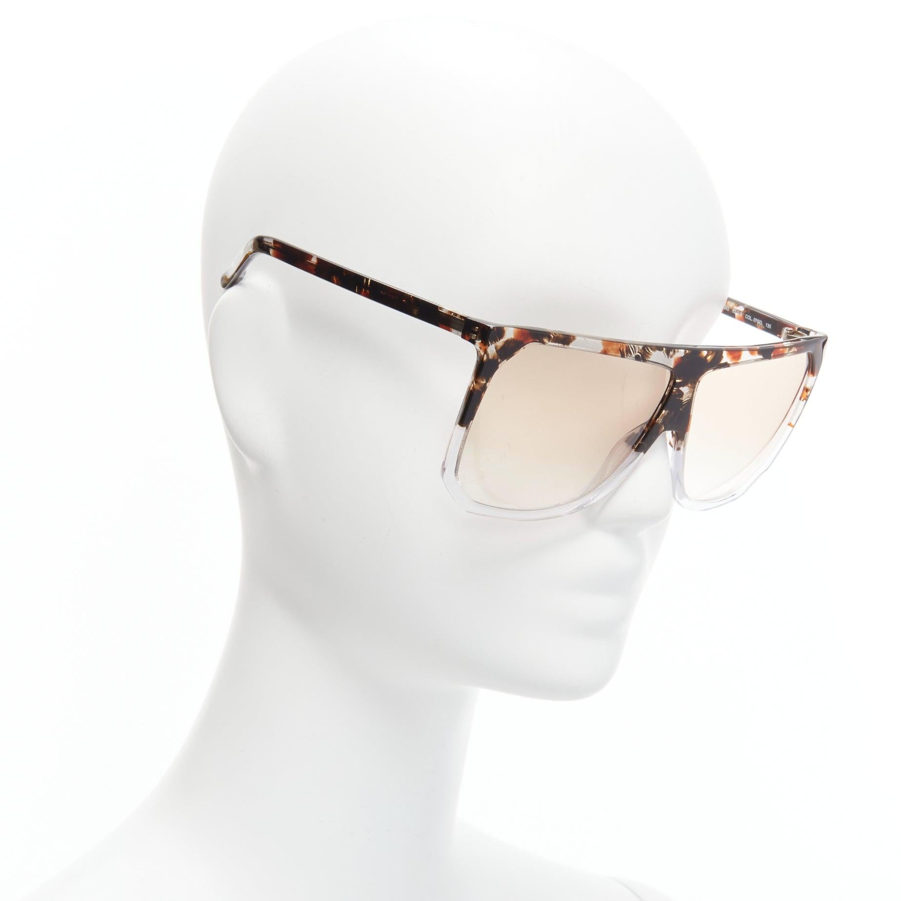 Gris LOEWE SLW943 Brown gris ombre dégradé carré lunettes de soleil oversize en vente