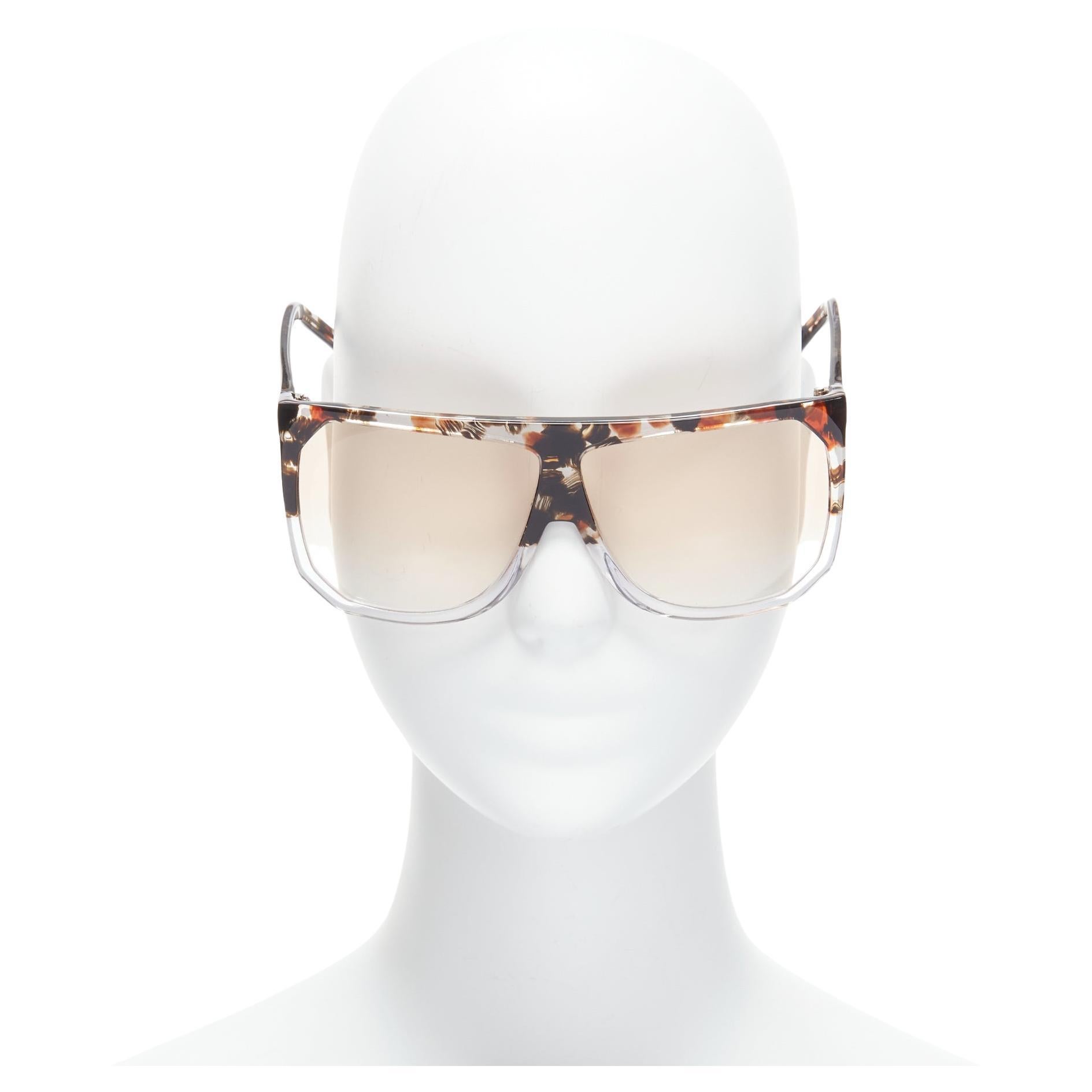 LOEWE SLW943 Brown gris ombre dégradé carré lunettes de soleil oversize en vente