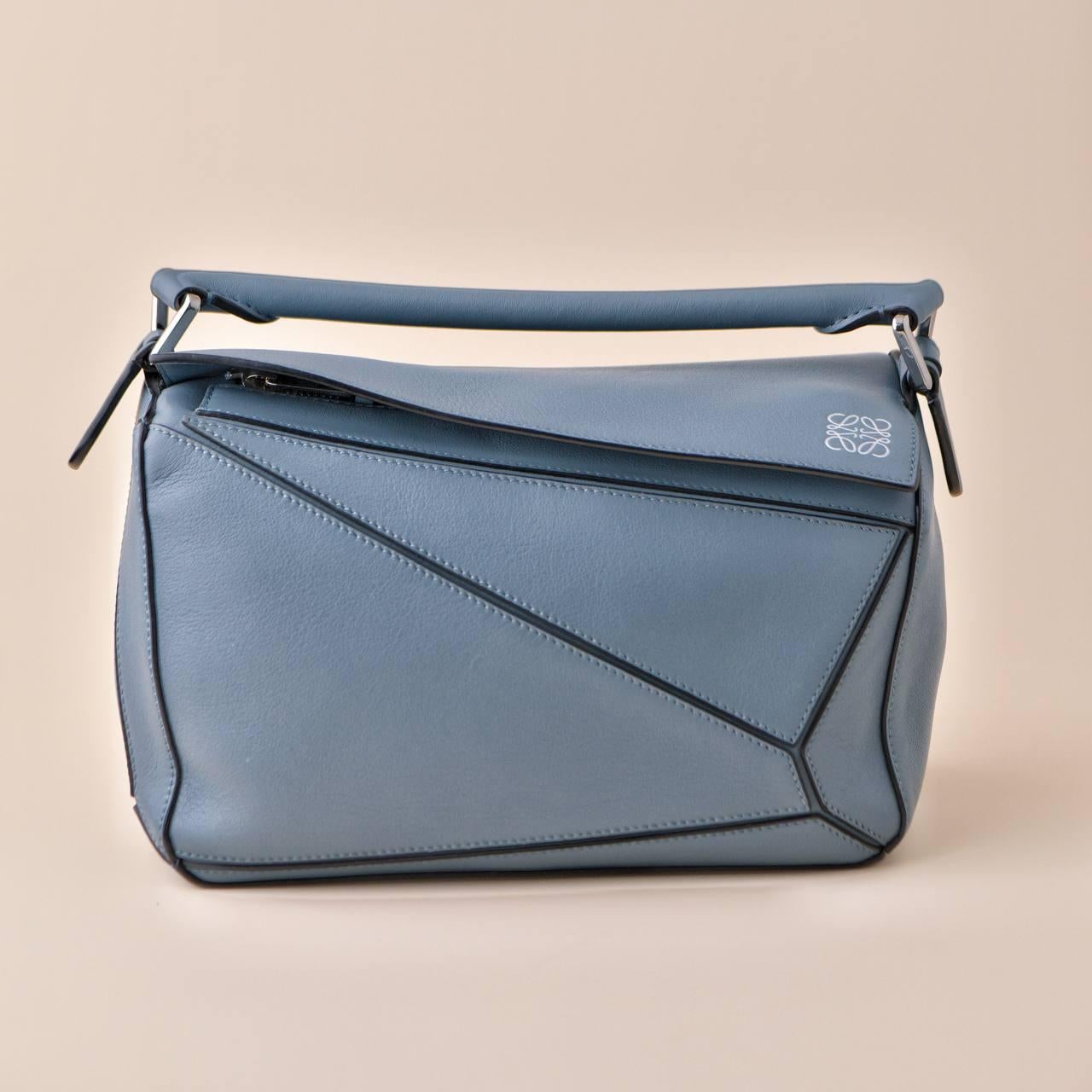 Loewe Small Puzzle Blue Leather Shoulder Bag In Excellent Condition In Banbury, GB
