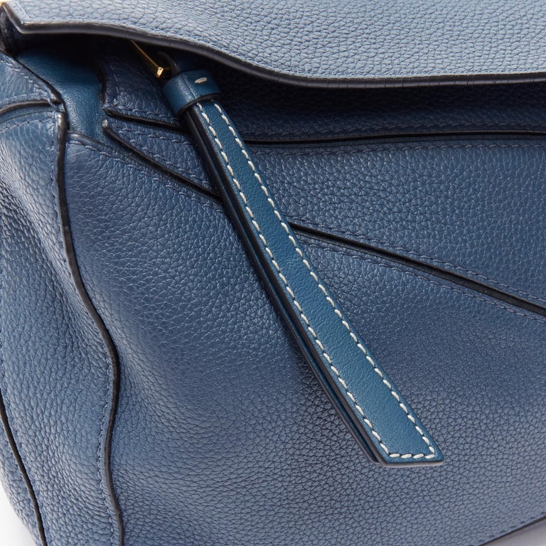 Loewe Puzzle Blue Leather ref.921876 - Joli Closet