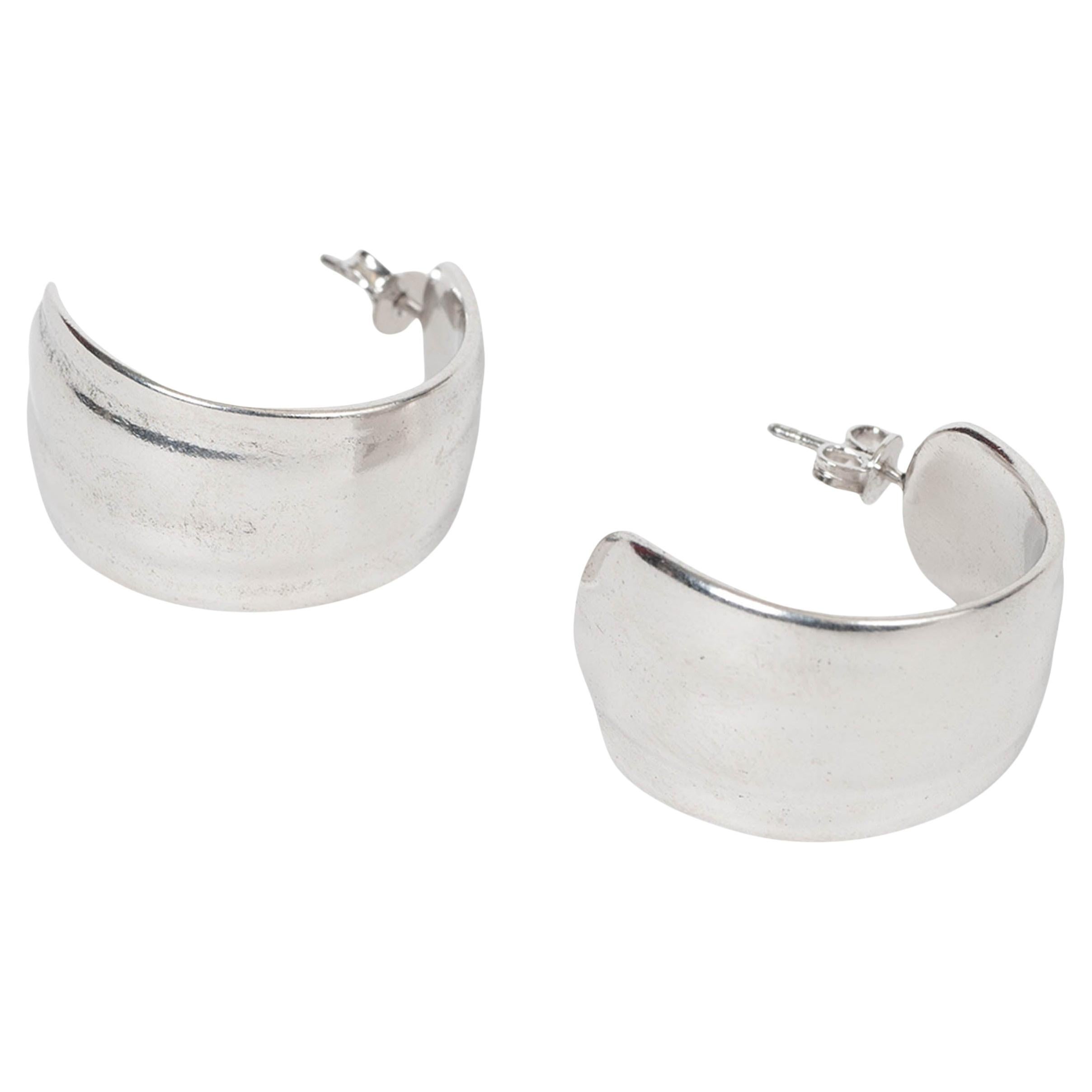 Orecchini a cerchio NAPPA KNOT in argento sterling Loewe in vendita