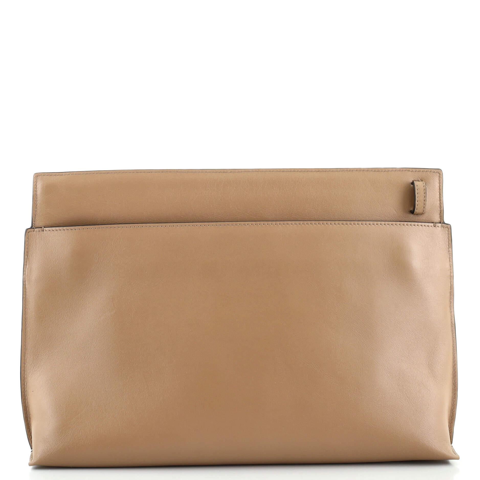 loewe t pouch