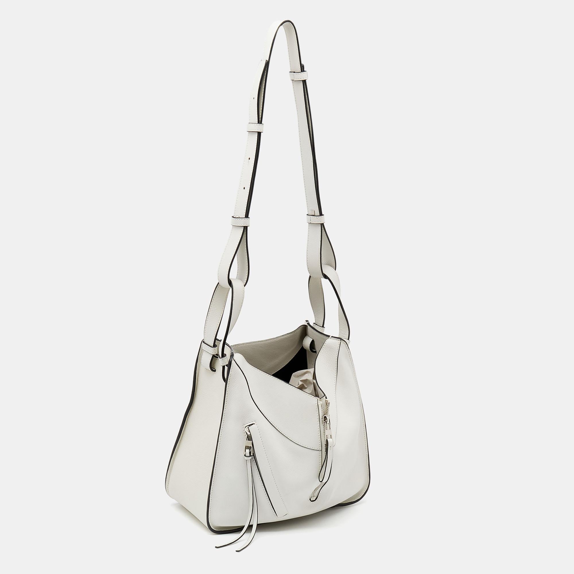 Loewe White Leather Small Hammock Shoulder Bag In Good Condition In Dubai, Al Qouz 2