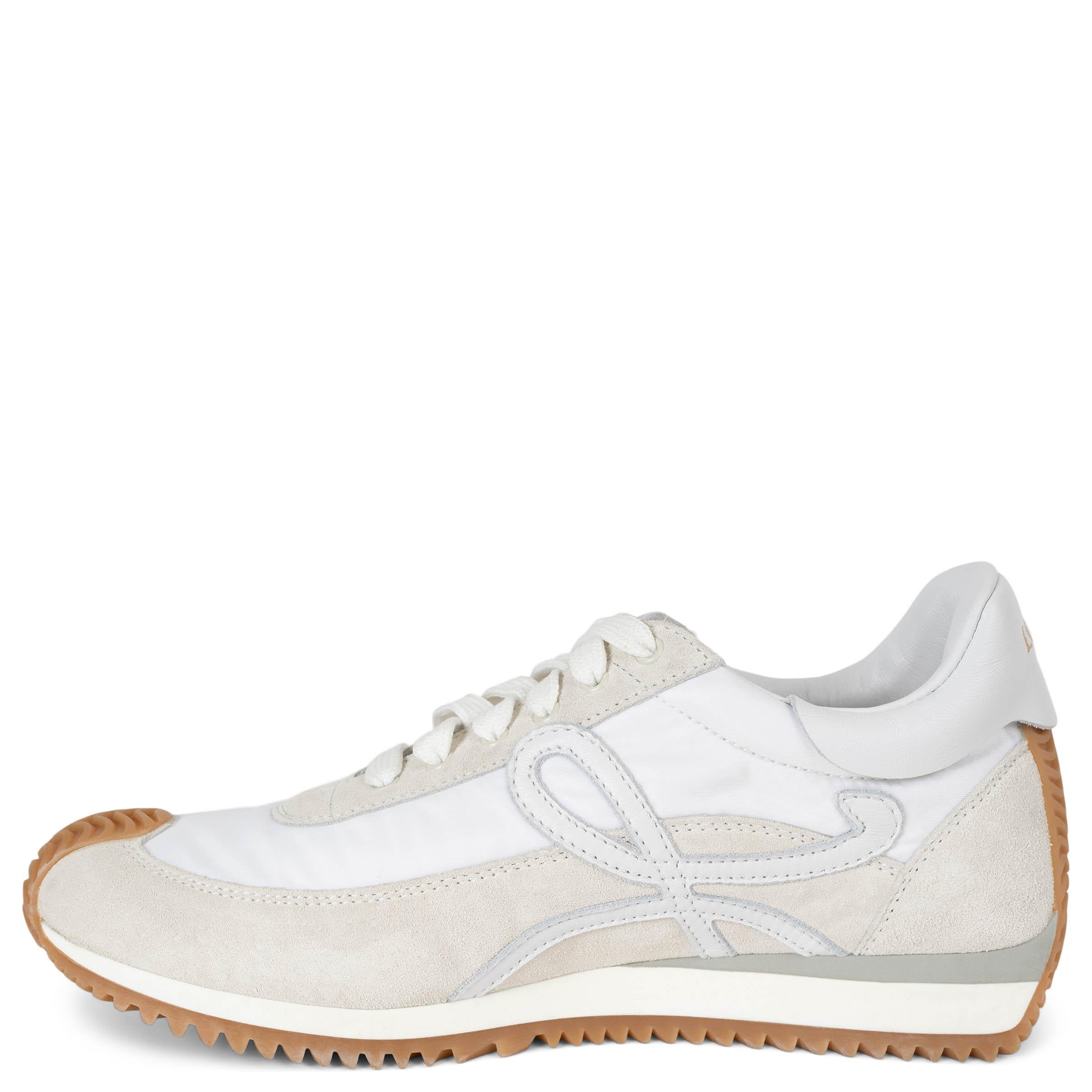 Grigio LOEWE scarpe da ginnastica basse FLOW in nylon e camoscio bianco 38 in vendita