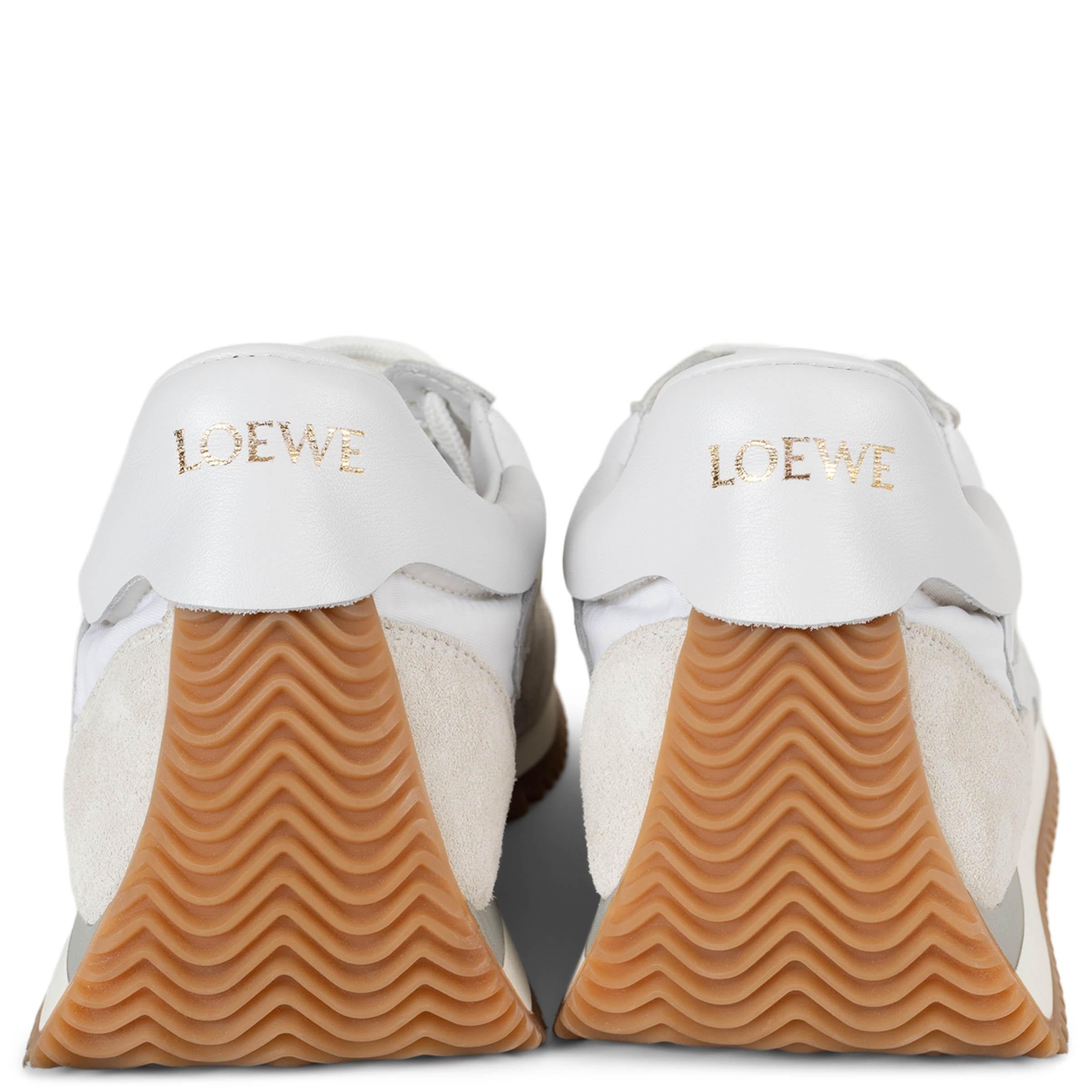 LOEWE scarpe da ginnastica basse FLOW in nylon e camoscio bianco 38 In condizioni ottime in vendita a Zürich, CH