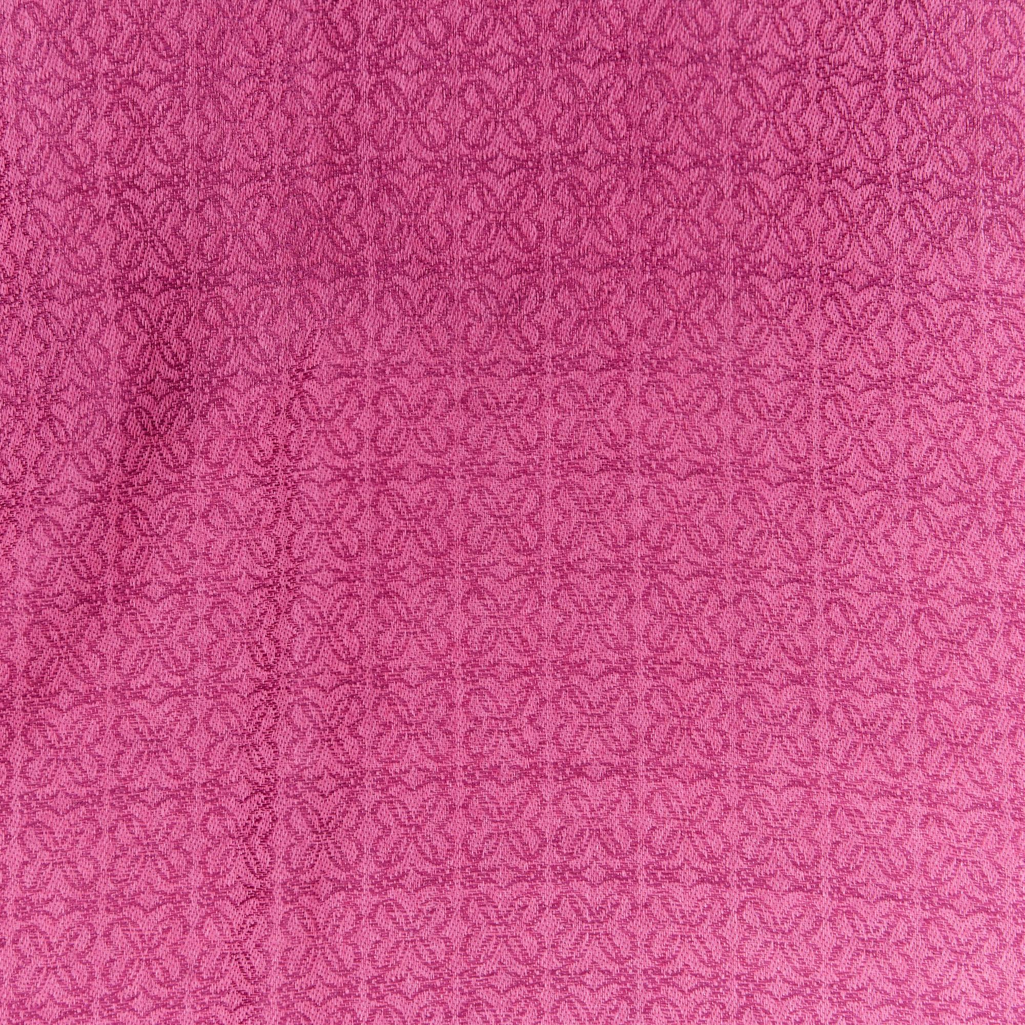 LOEWE wool silk cashmere blend Anagram monogram logo pattern frayed scarf 
Reference: LNKO/A01804 
Brand: Loewe 
Material: Wool 
Color: Pink 
Pattern: Abstract 
Extra Detail: Frayed edges. 
Made in: Italy 

CONDITION: 
Condition: Excellent, this