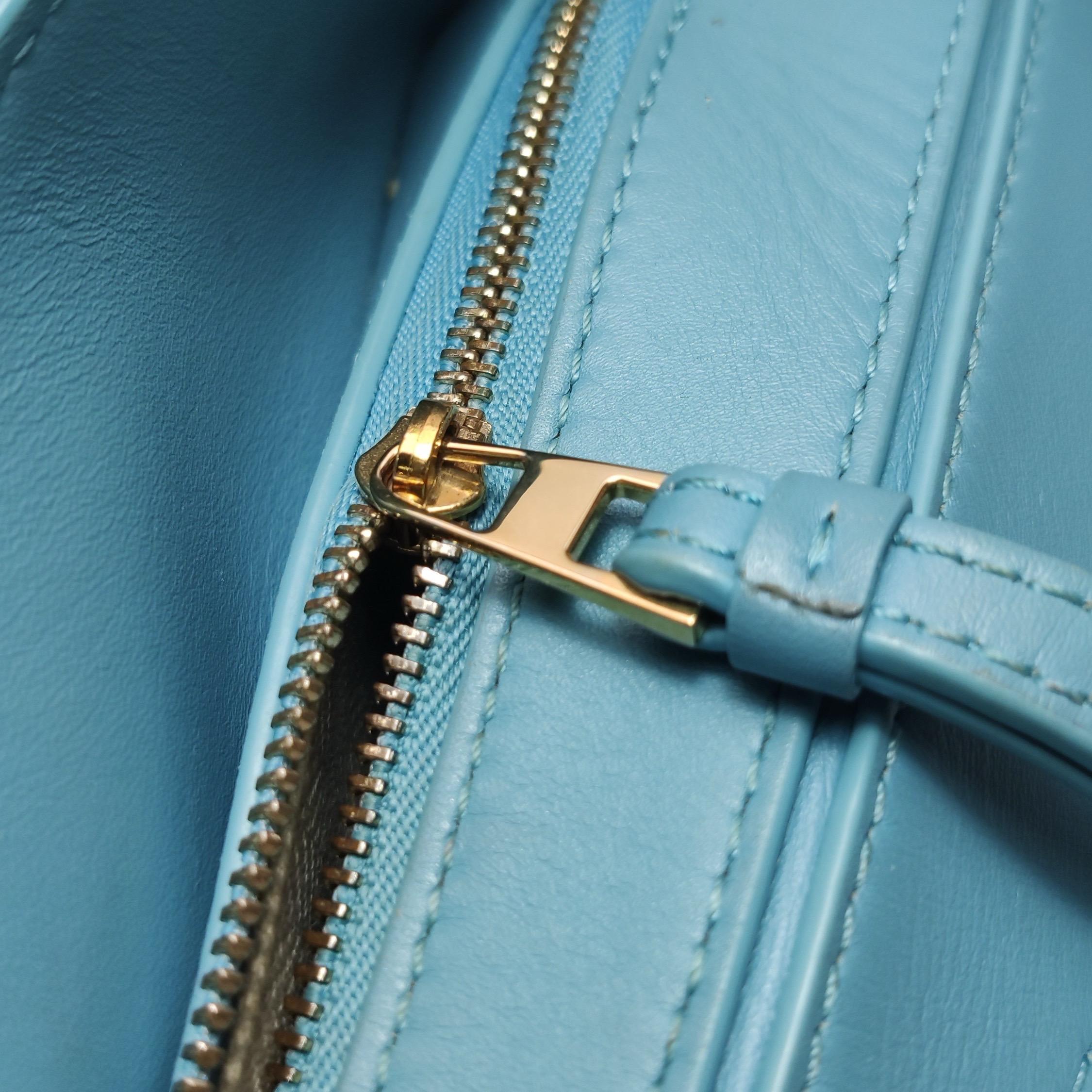 Loewe x Studio's Moving Castle Studio Ghibli Collection Puzzle Mini Blue Dog in vendita 9