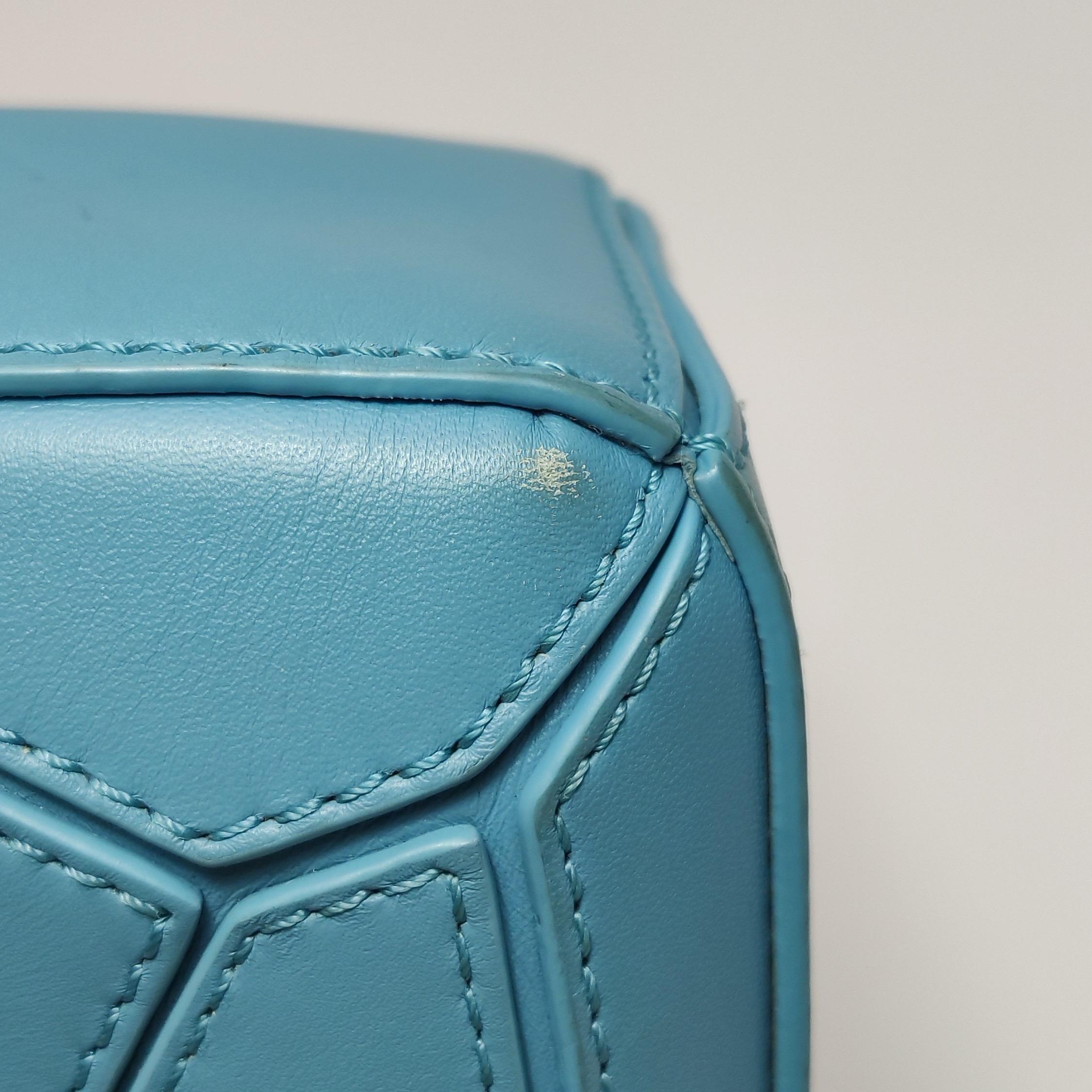 Loewe x Studio's Moving Castle Studio Ghibli Collection Puzzle Mini Blue Dog in vendita 15