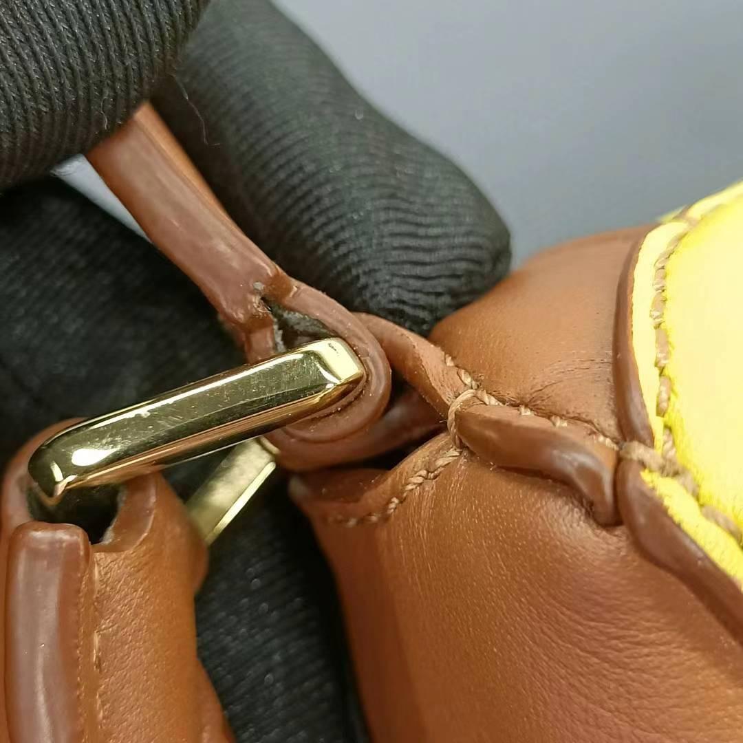 Loewe x Paula's Ibiza Degrade Puzzle Edge Mini Leather Lemon & Tan Crossbody Bag For Sale 10