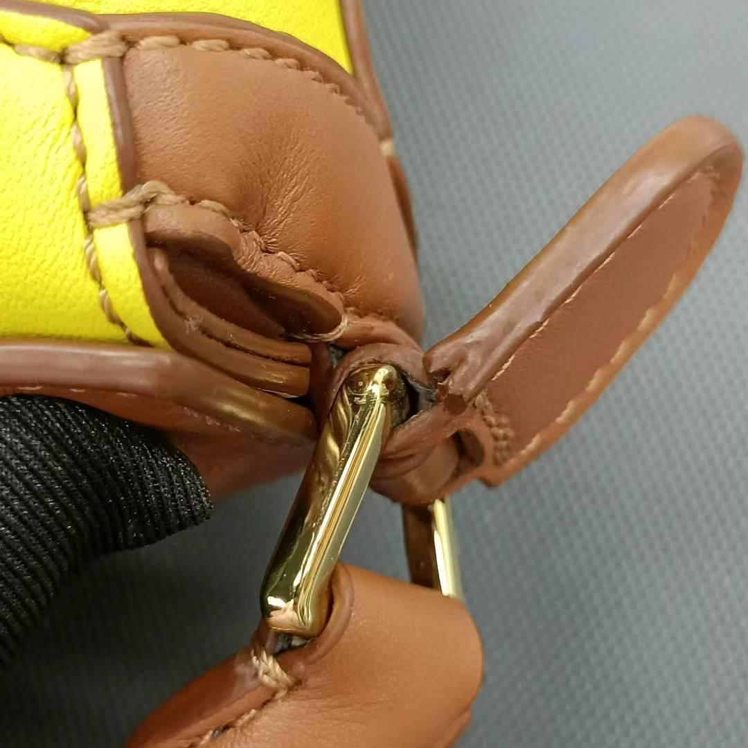 Loewe x Paula's Ibiza Degrade Puzzle Edge Mini Leather Lemon & Tan Crossbody Bag For Sale 11