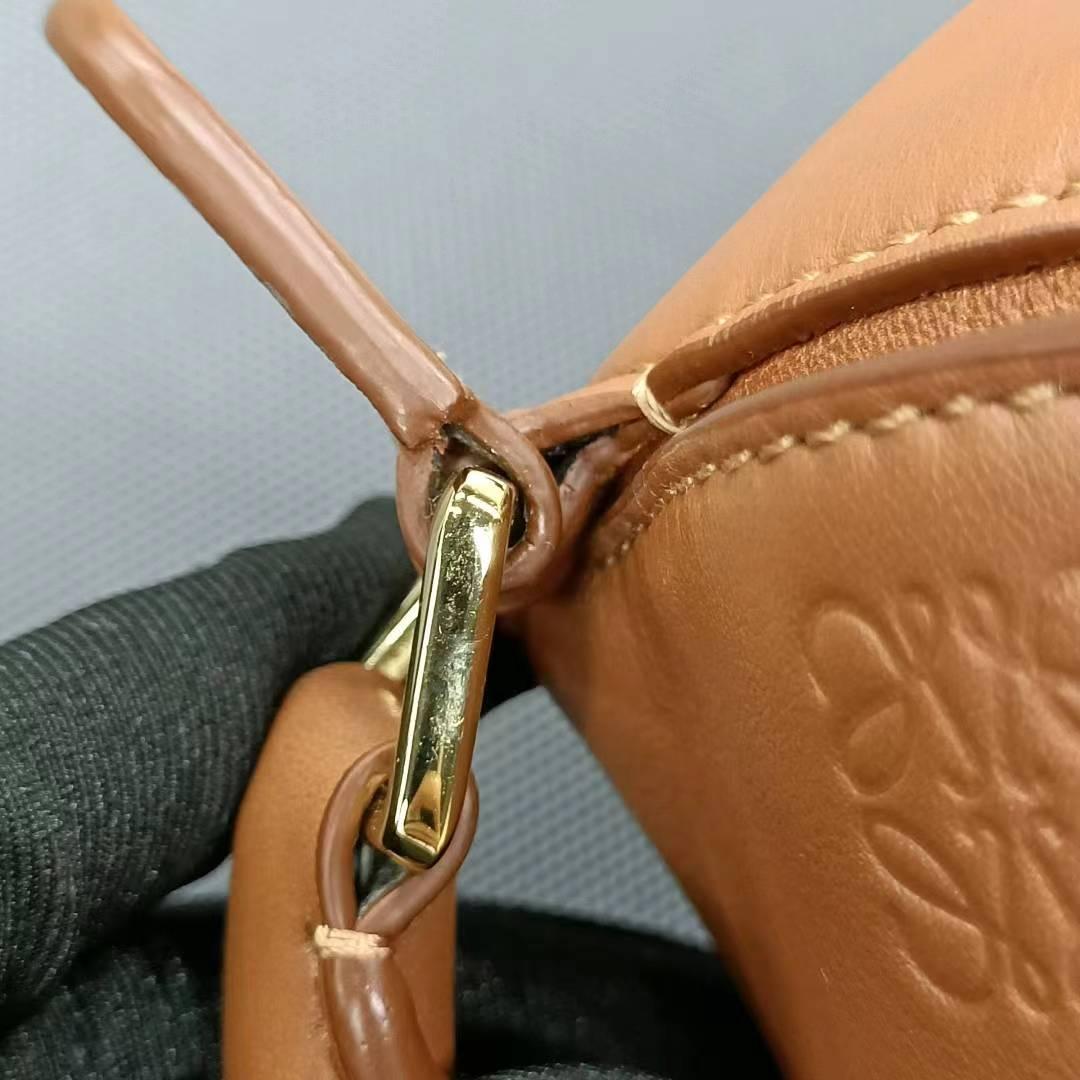 Loewe x Paula's Ibiza Degrade Puzzle Edge Mini Leather Lemon & Tan Crossbody Bag For Sale 4