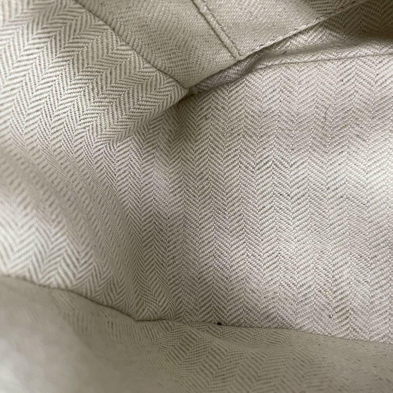 Loewe x Spirited Away Studio Ghibli Collection'S Puzzle Borsa a tracolla piccola blu in vendita 4