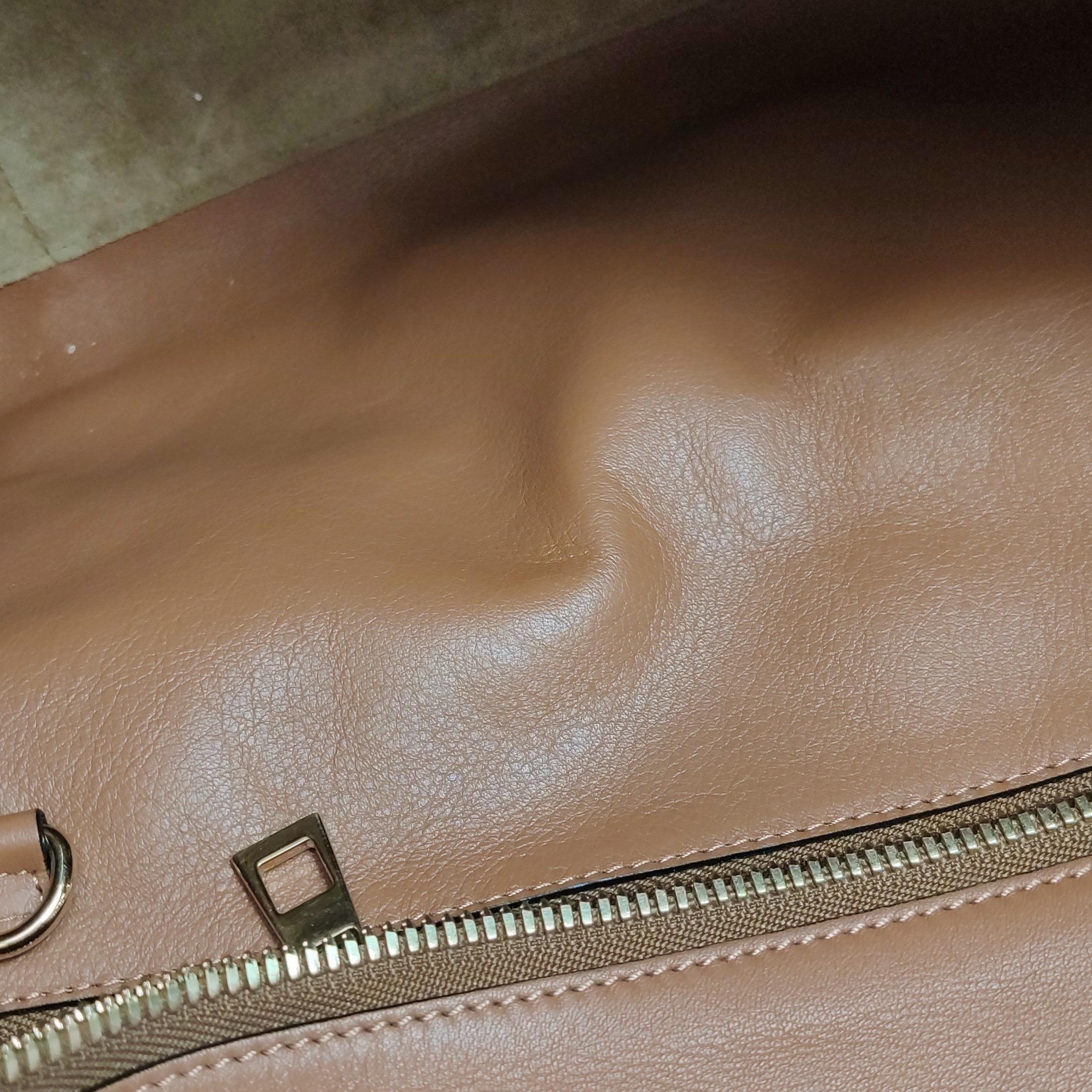 Loewe x Star Wars Amazona Mediana 36 Piel Estampada Marrón Fuego Con Correa en venta 7