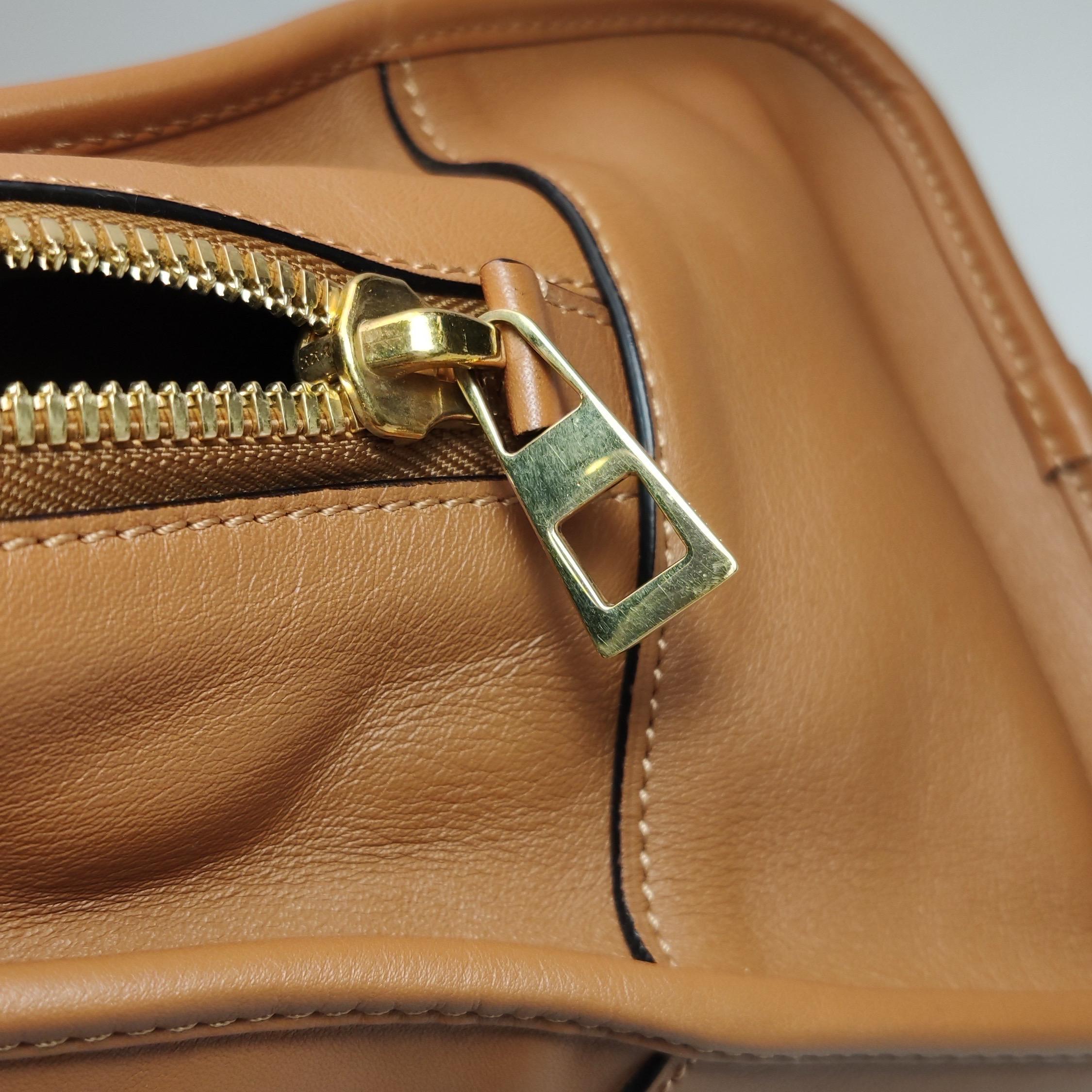 Loewe x Star Wars Amazona Mediana 36 Piel Estampada Marrón Fuego Con Correa en venta 13