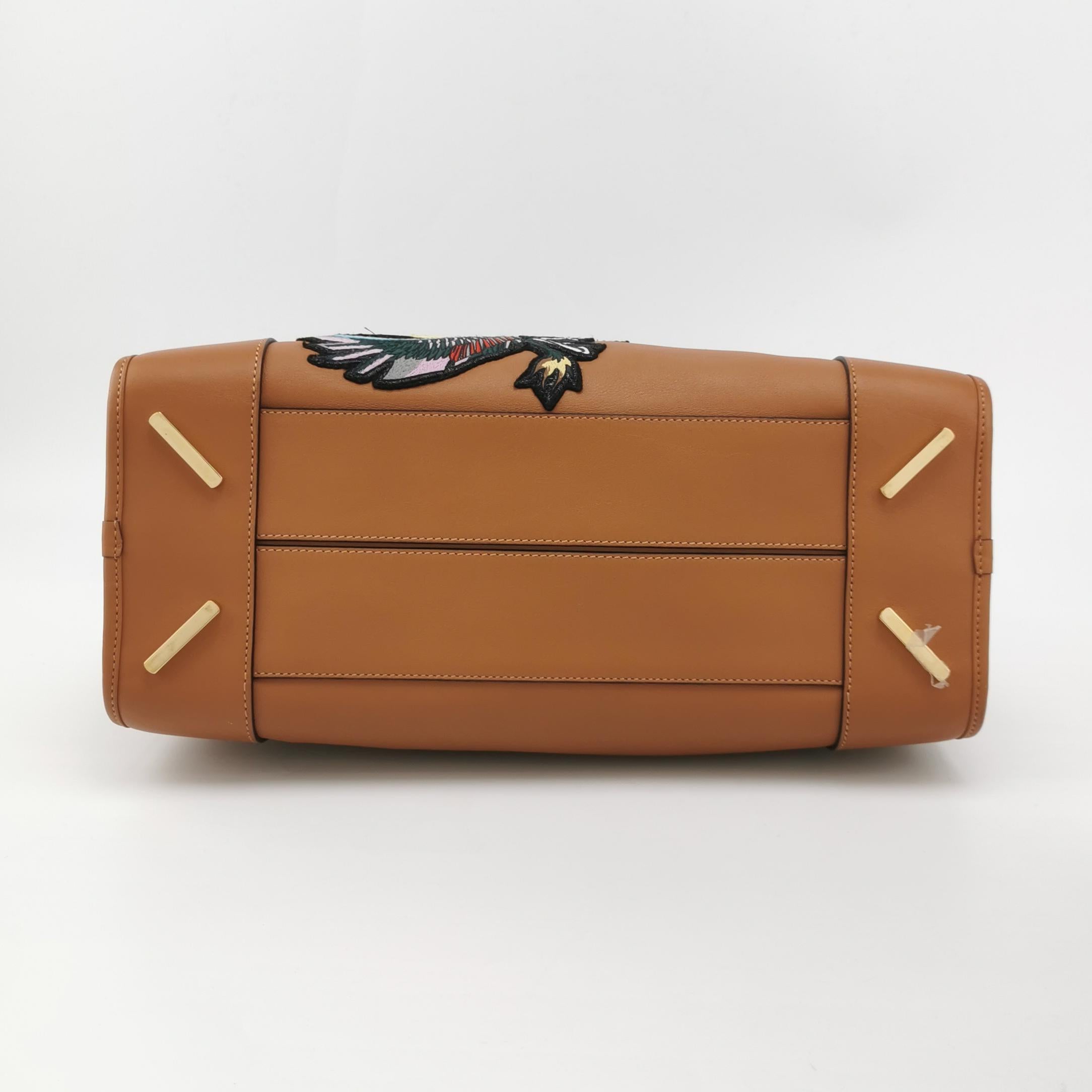 Loewe x Star Wars Amazona Mediana 36 Piel Estampada Marrón Fuego Con Correa en venta 2