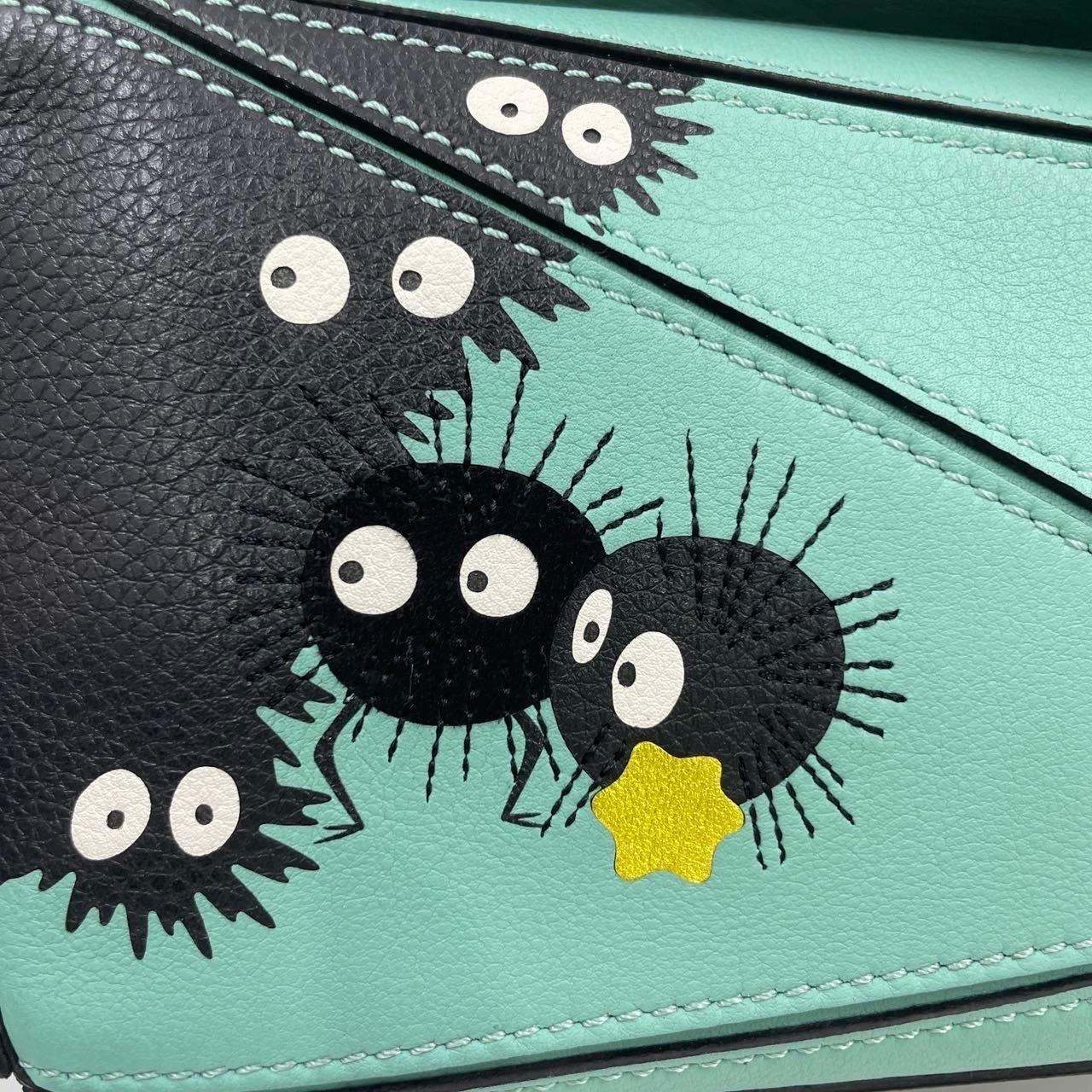 Loewe x Studio Ghibli Collection Susuwatari Mini Puzzle Green Crossbody Bag 10