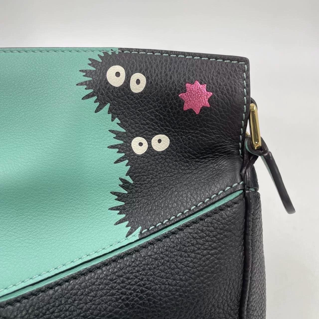 Loewe x Studio Ghibli Collection Susuwatari Mini Puzzle Green Crossbody Bag 13