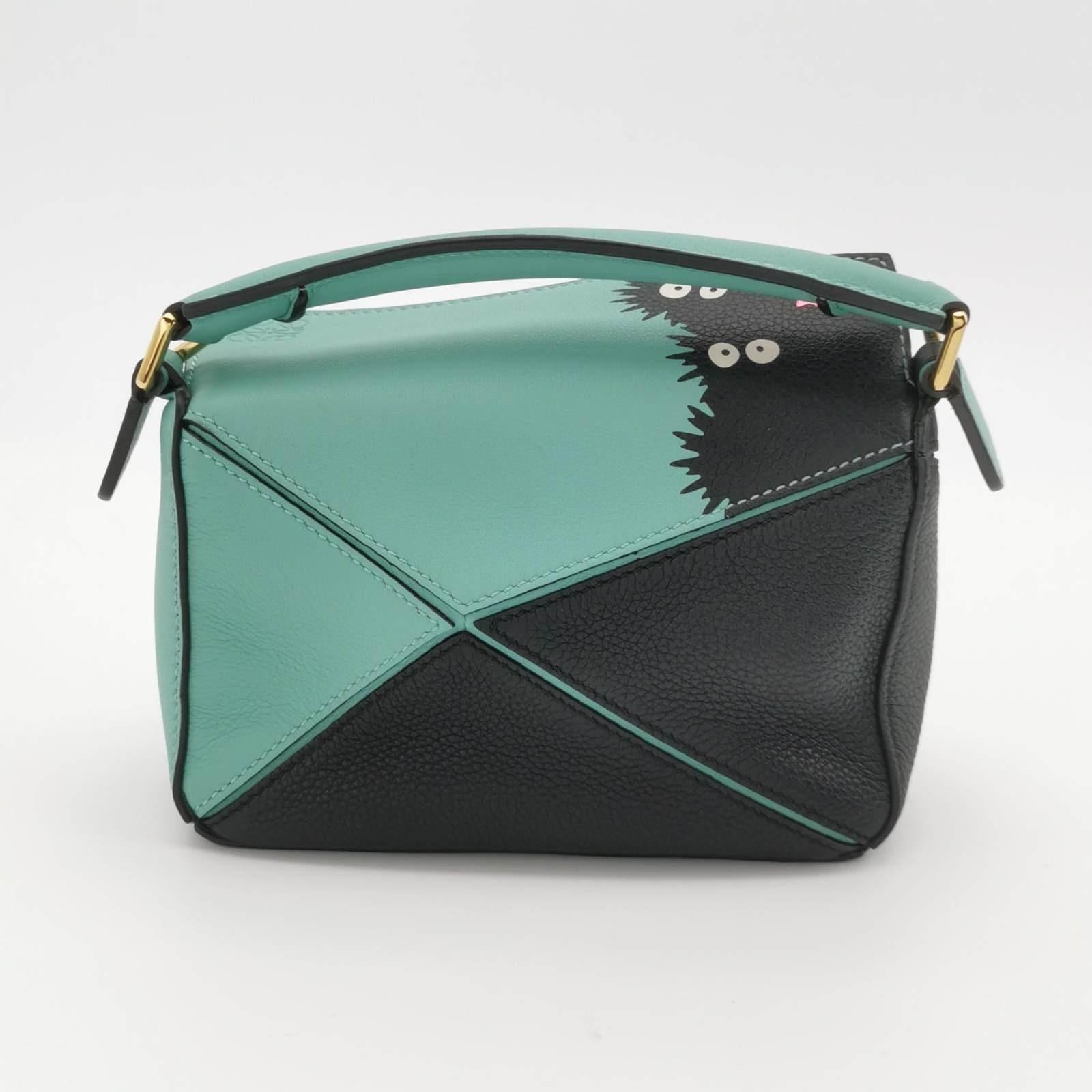 Women's Loewe x Studio Ghibli Collection Susuwatari Mini Puzzle Green Crossbody Bag