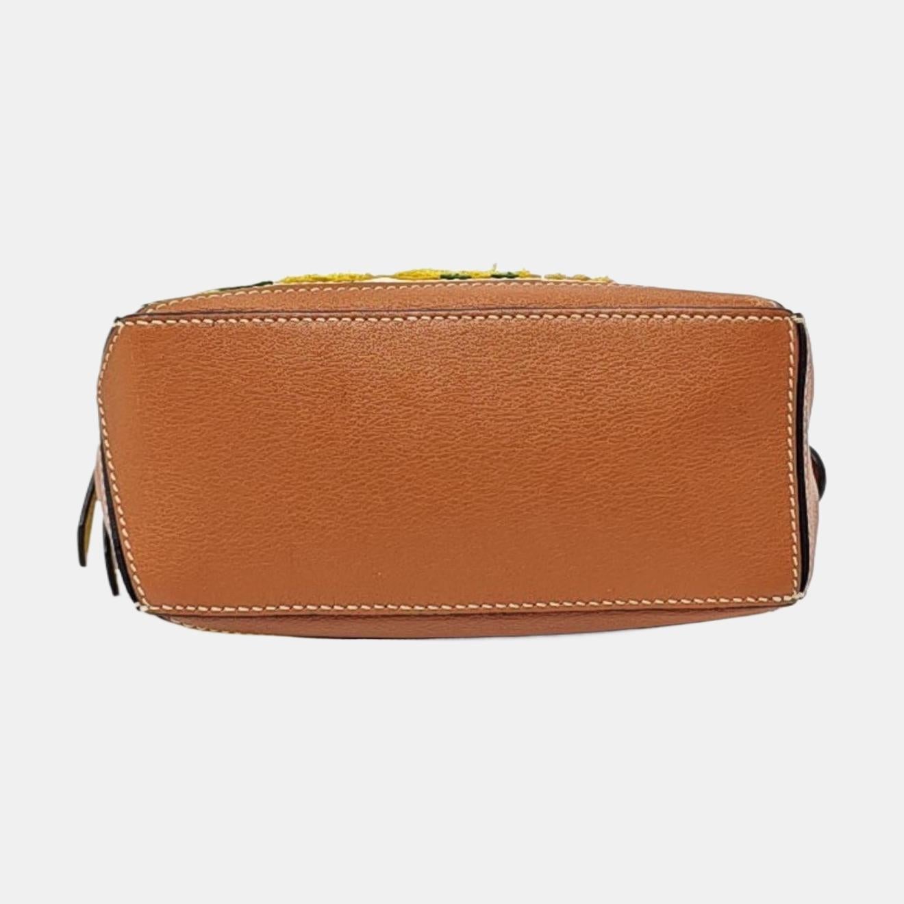 Loewe x William De Morgan Mini Puzzle brodé Brown Yellow Multicolor en vente 1