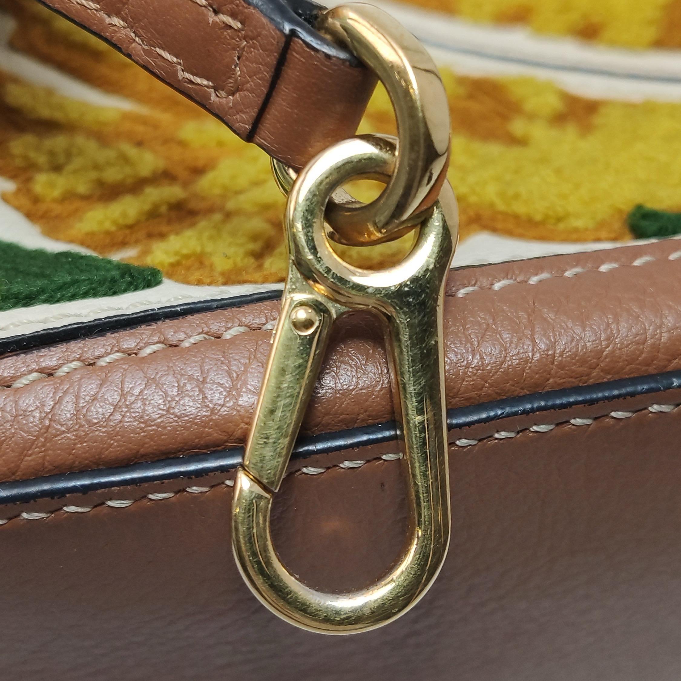 Loewe x William De Morgan Puzzle Mini Bordado Amarillo Multicolor en venta 8