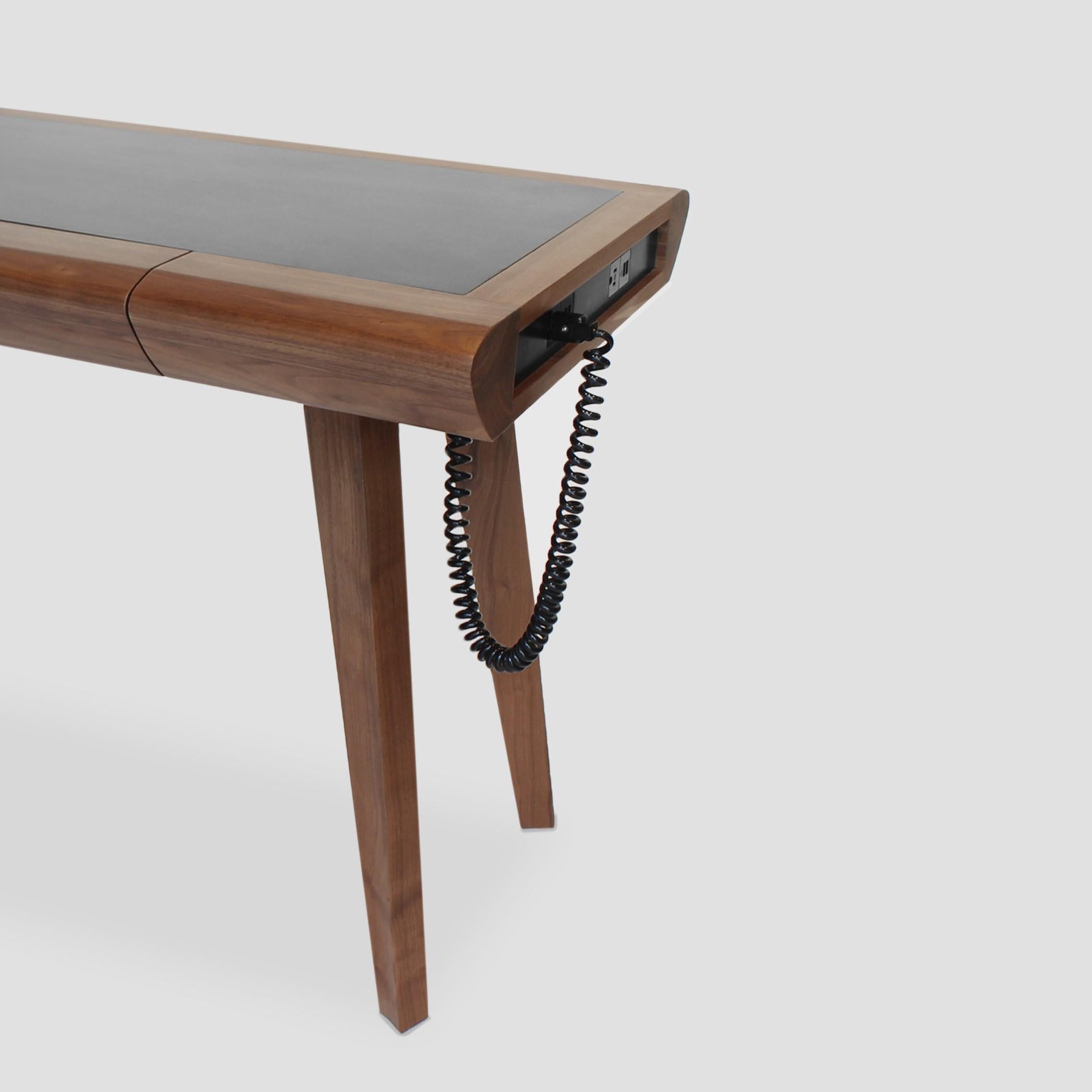 Postmoderne Table de travail Loewy par Arturo Verástegui en vente