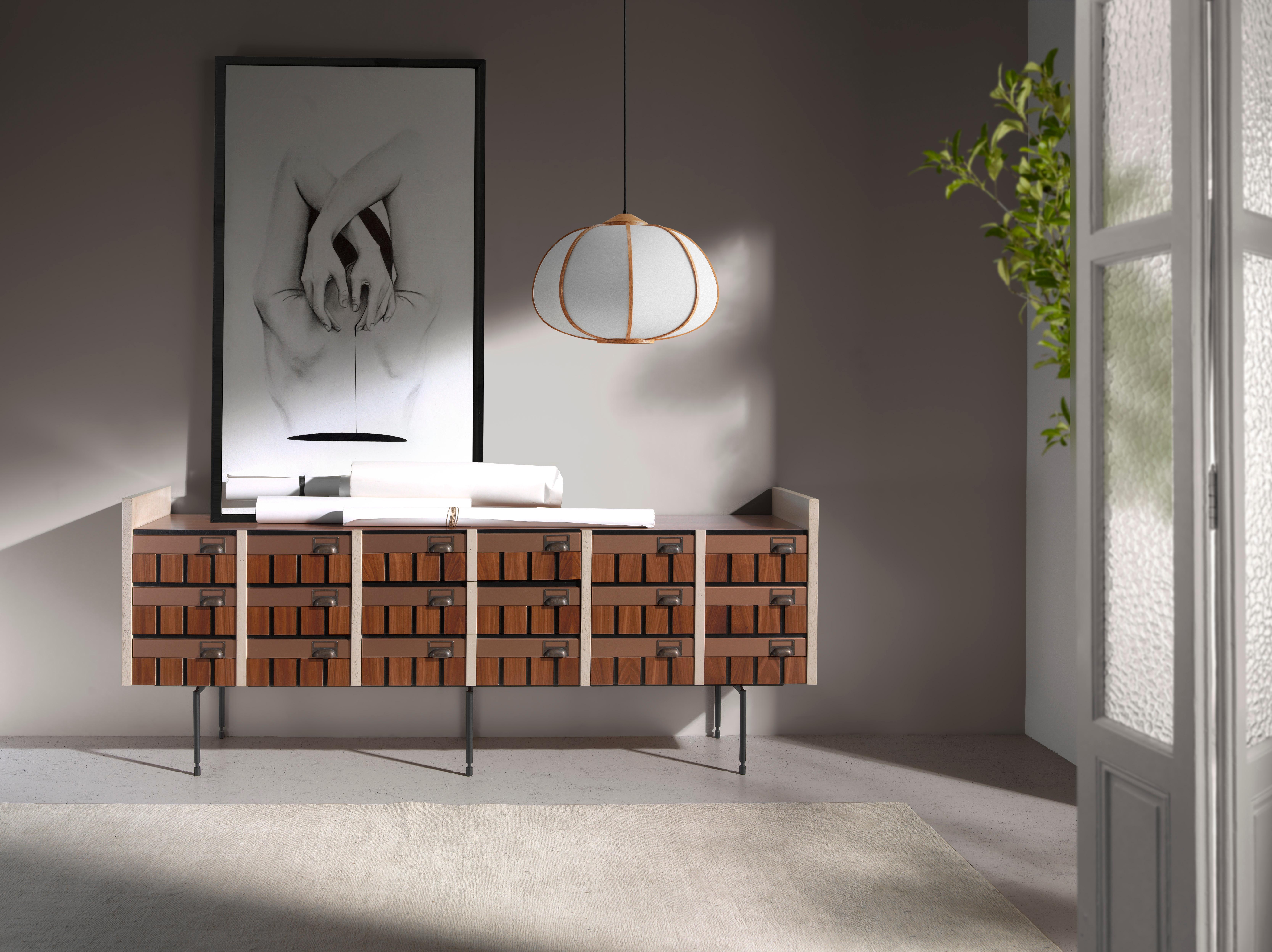 Postmoderno Credenza Loft in stile industriale, due ante e tre cassetti, di Lola Glamour in vendita