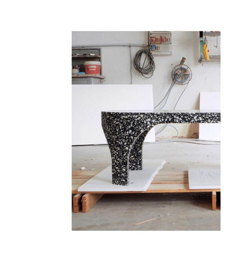 Résine Table console Loggia en terrazzo de Matteo Leorato en vente