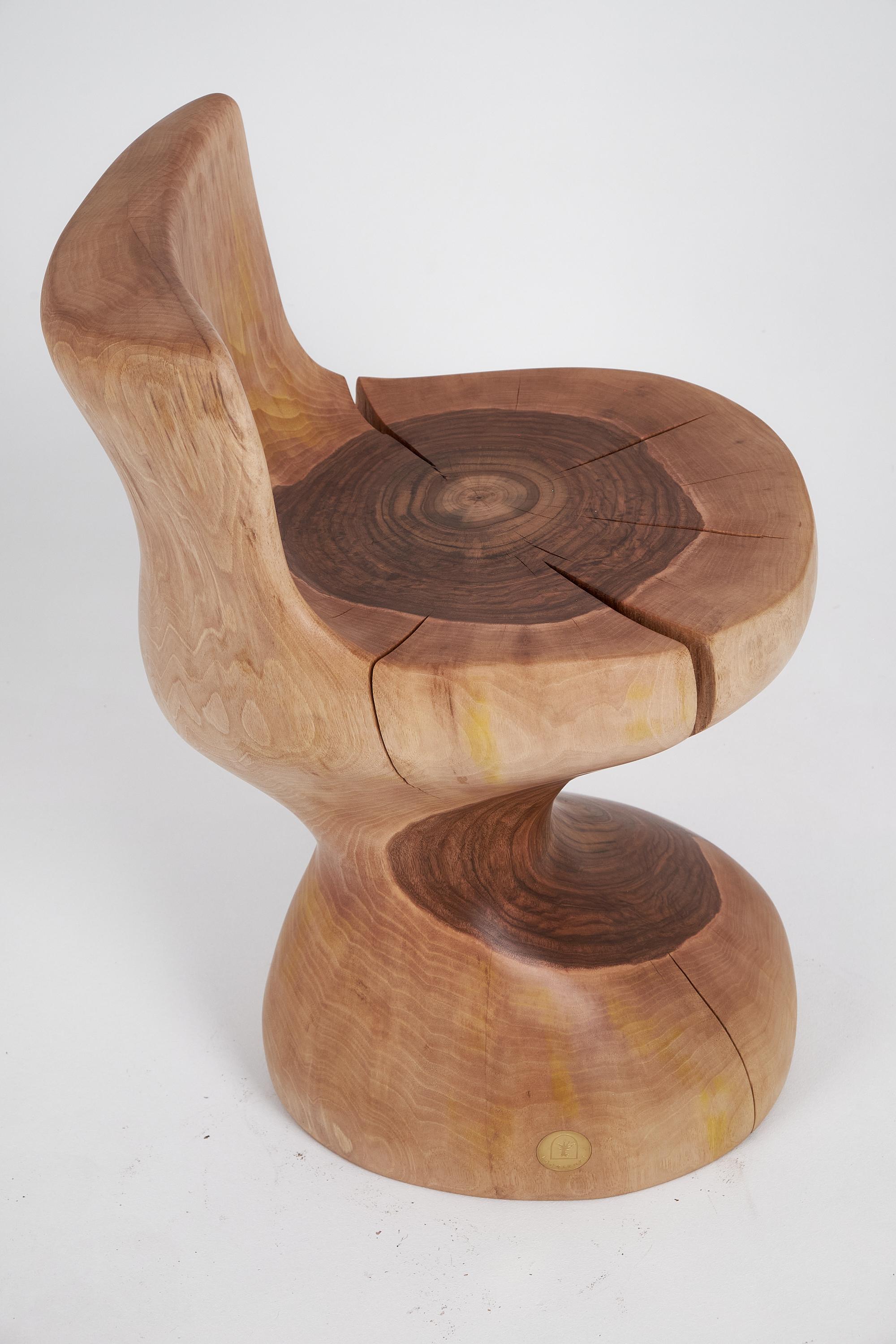 Logniture, chaise sculptée à partir d'une seule pièce de Wood Wood, meubles en rondins, uniques en vente 8