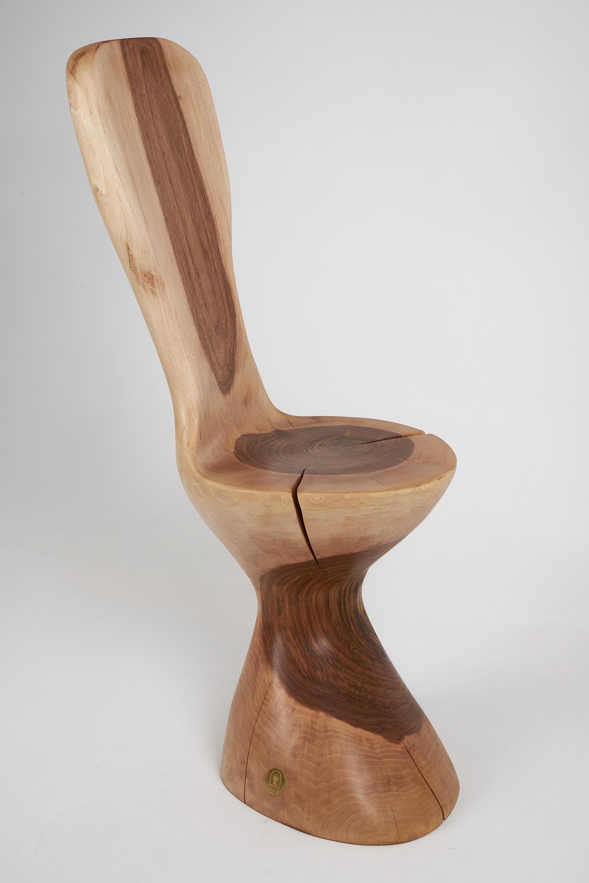 Logniture, chaise sculptée à partir d'une seule pièce de Wood Wood, meubles en rondins, uniques en vente 1