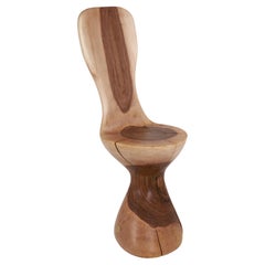 Logniture, geschnitzter Stuhl aus einem Stück Nussbaumholz, Log Furniture, einzigartig