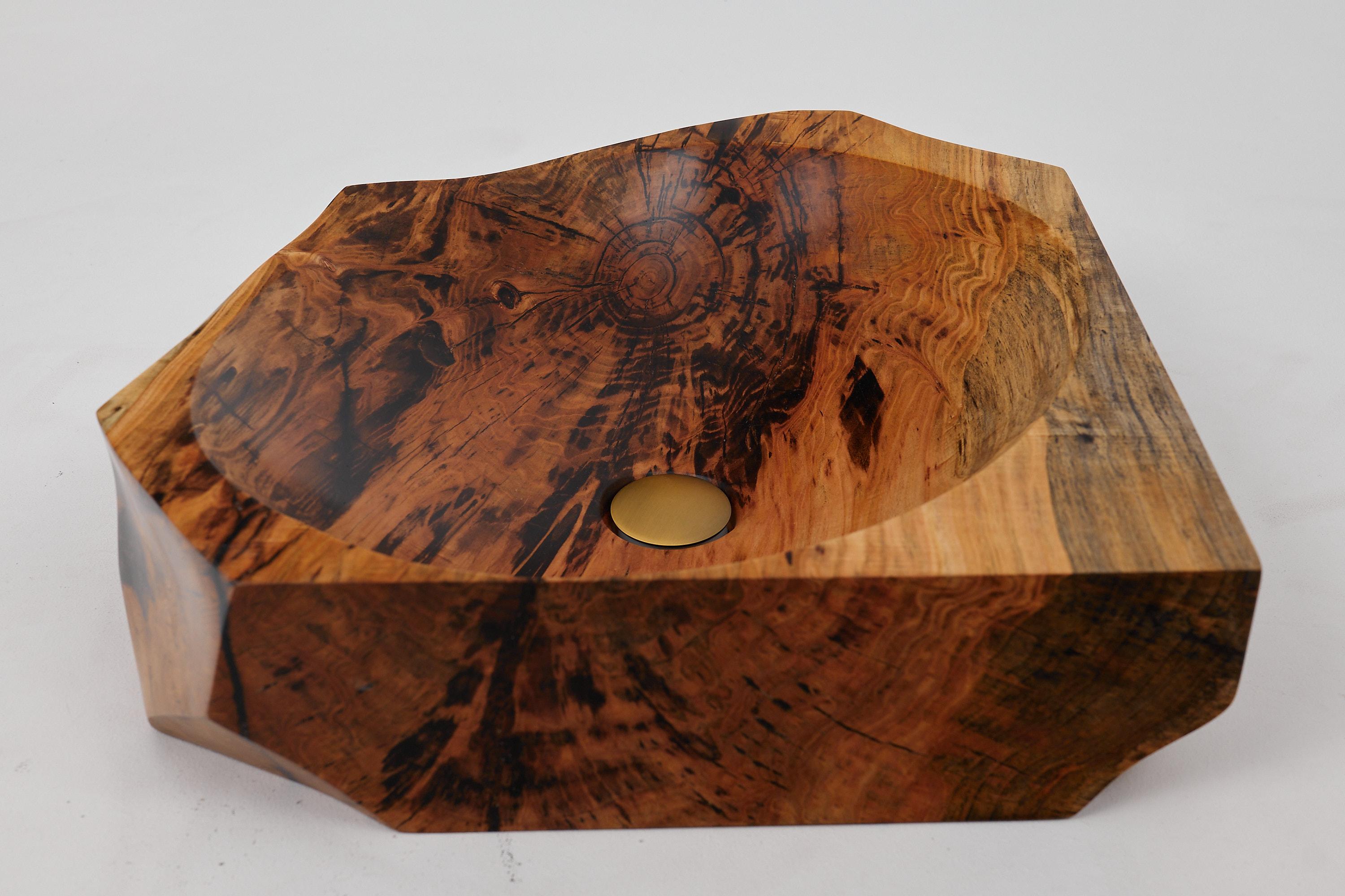 Logniture, lavabo da bagno in legno massiccio Live Edge Designs, design originale in vendita 5