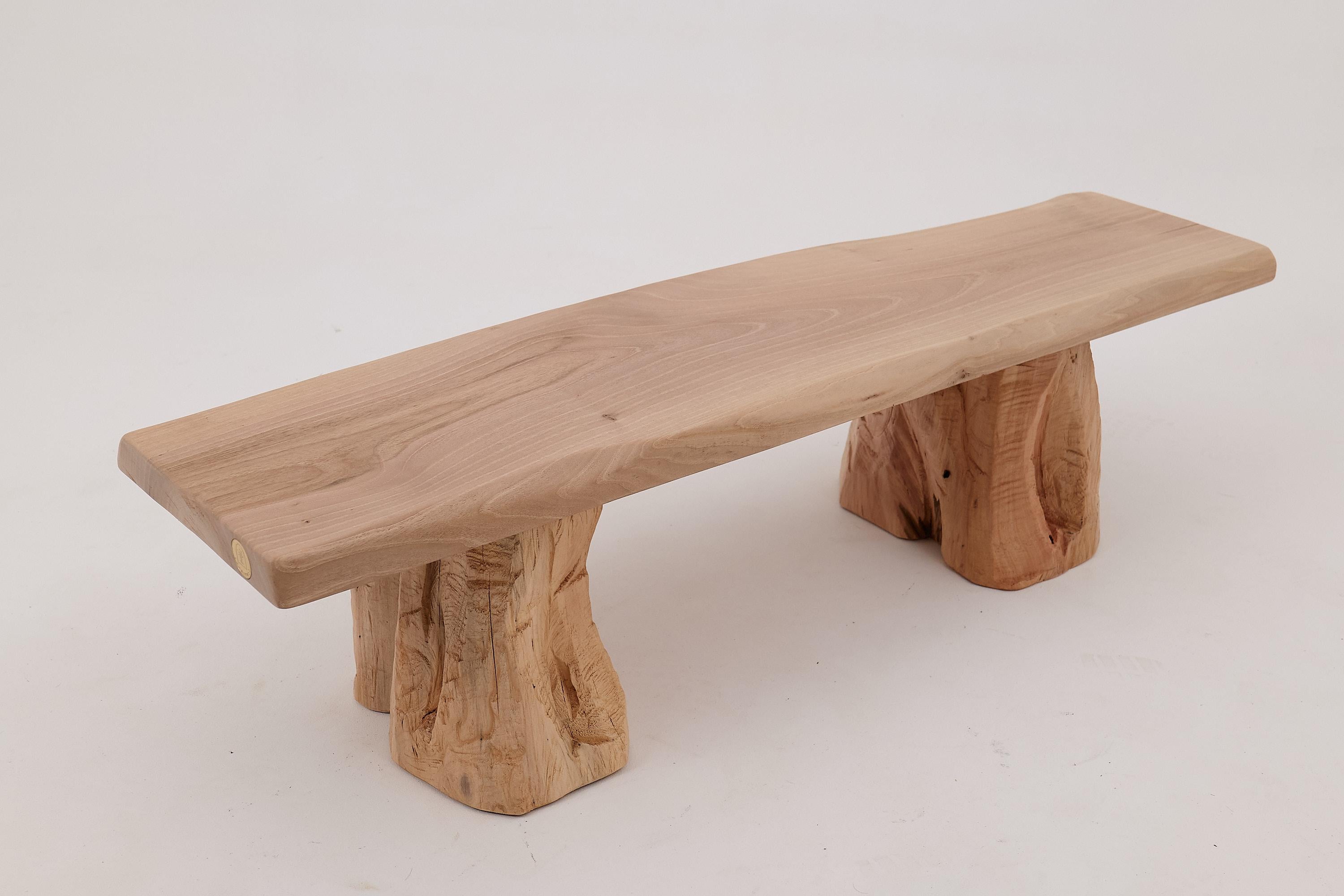 Logniture, Bank aus Nussbaumholz mit naturfarbener Kante, Wabi-Sabi, Brutalismus, Log Furniture im Angebot 3