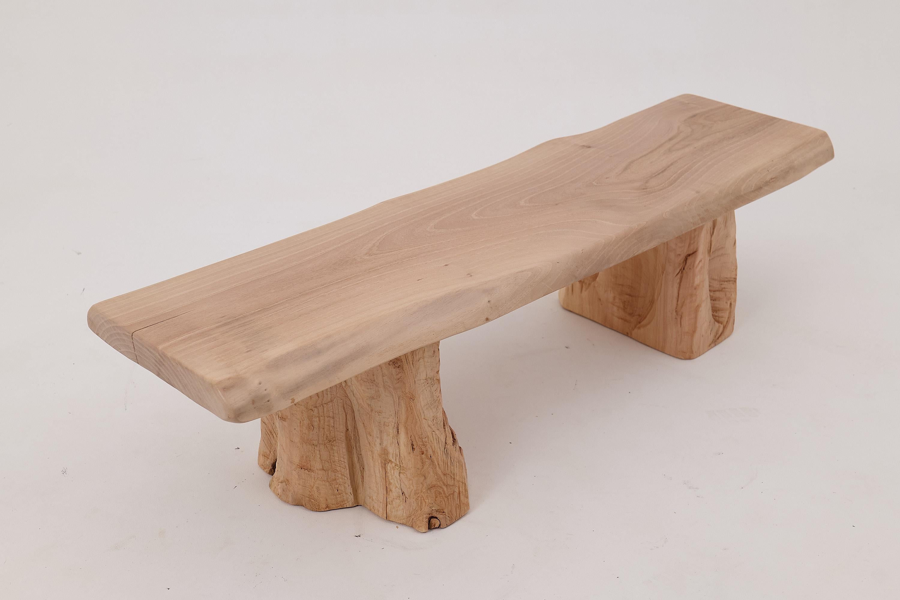 Logniture, Bank aus Nussbaumholz mit naturfarbener Kante, Wabi-Sabi, Brutalismus, Log Furniture im Zustand „Neu“ im Angebot in Stara Gradiška, HR
