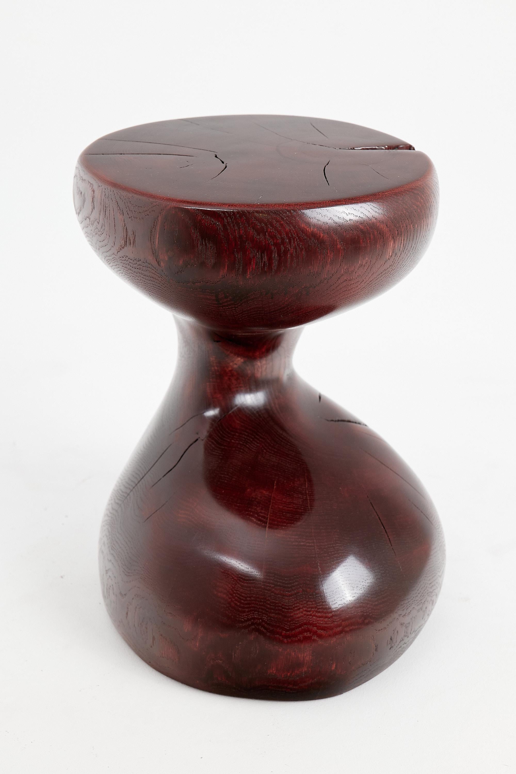 Logniture, Eiche Massivholz Skulptur Beistelltisch, Original Contemporary Design (Geschnitzt) im Angebot